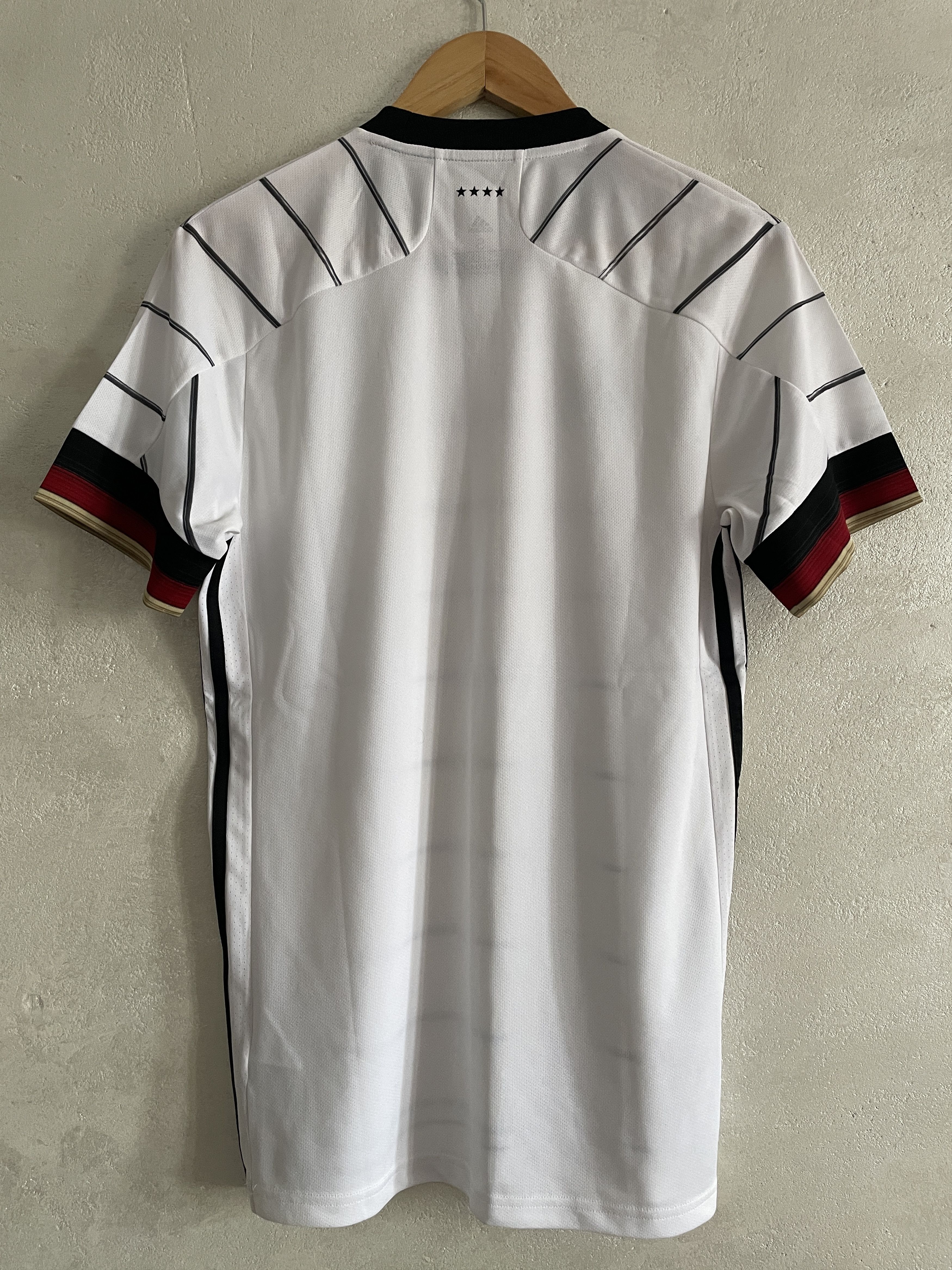 Adidas 2019 2020 Germany National Shirt Home Kit Soccer Jersey Size US S / EU 44-46 / 1 - 2 Thumbnail