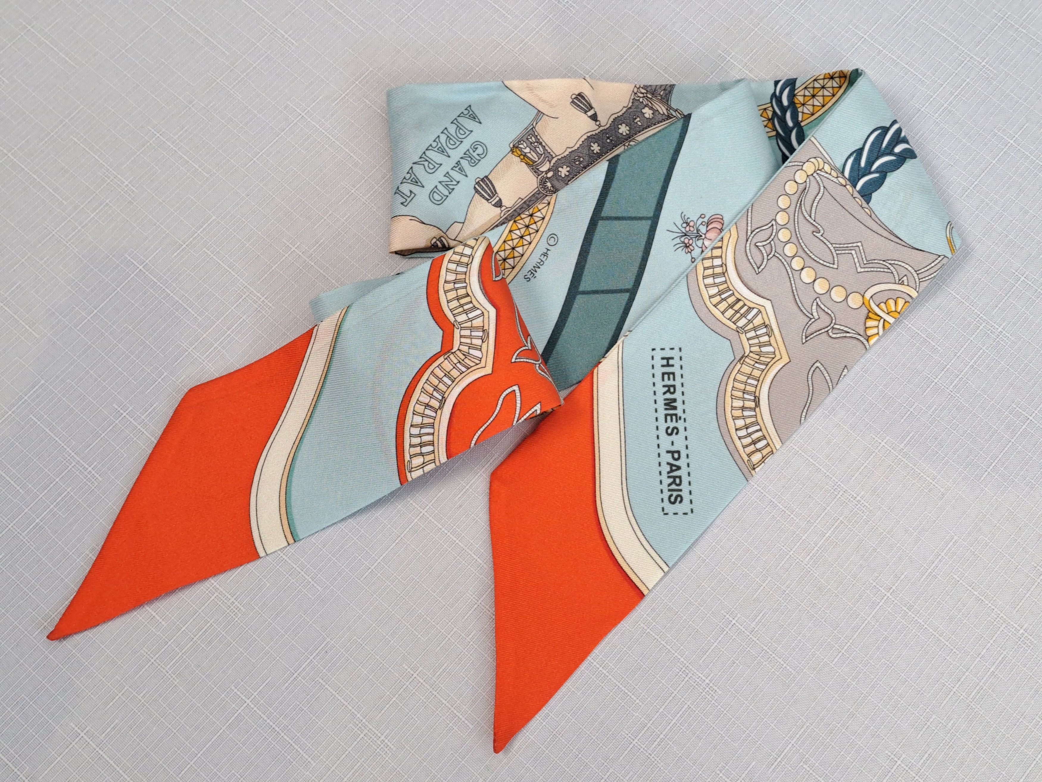 Hermes HERMES Paris silk twilly scarf. Size ONE SIZE - 2 Thumbnail