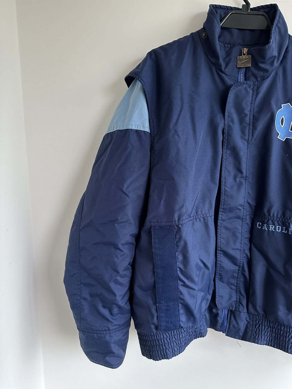 Nike Nike Vintage North Carolina Down Puffer Jacket Mens L NCAA Size US L / EU 52-54 / 3 - 5 Thumbnail