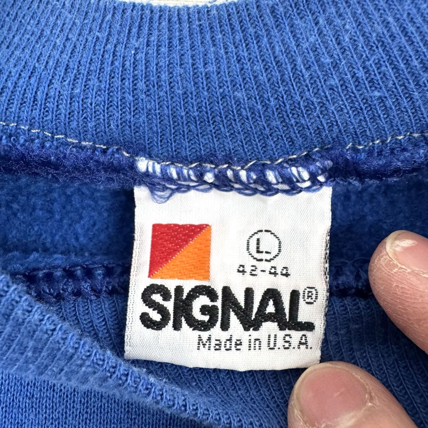 Vintage VINTAGE University Of Australia Sweatshirt Adult Large College Crewneck 80s 90s Size US L / EU 52-54 / 3 - 4 Thumbnail