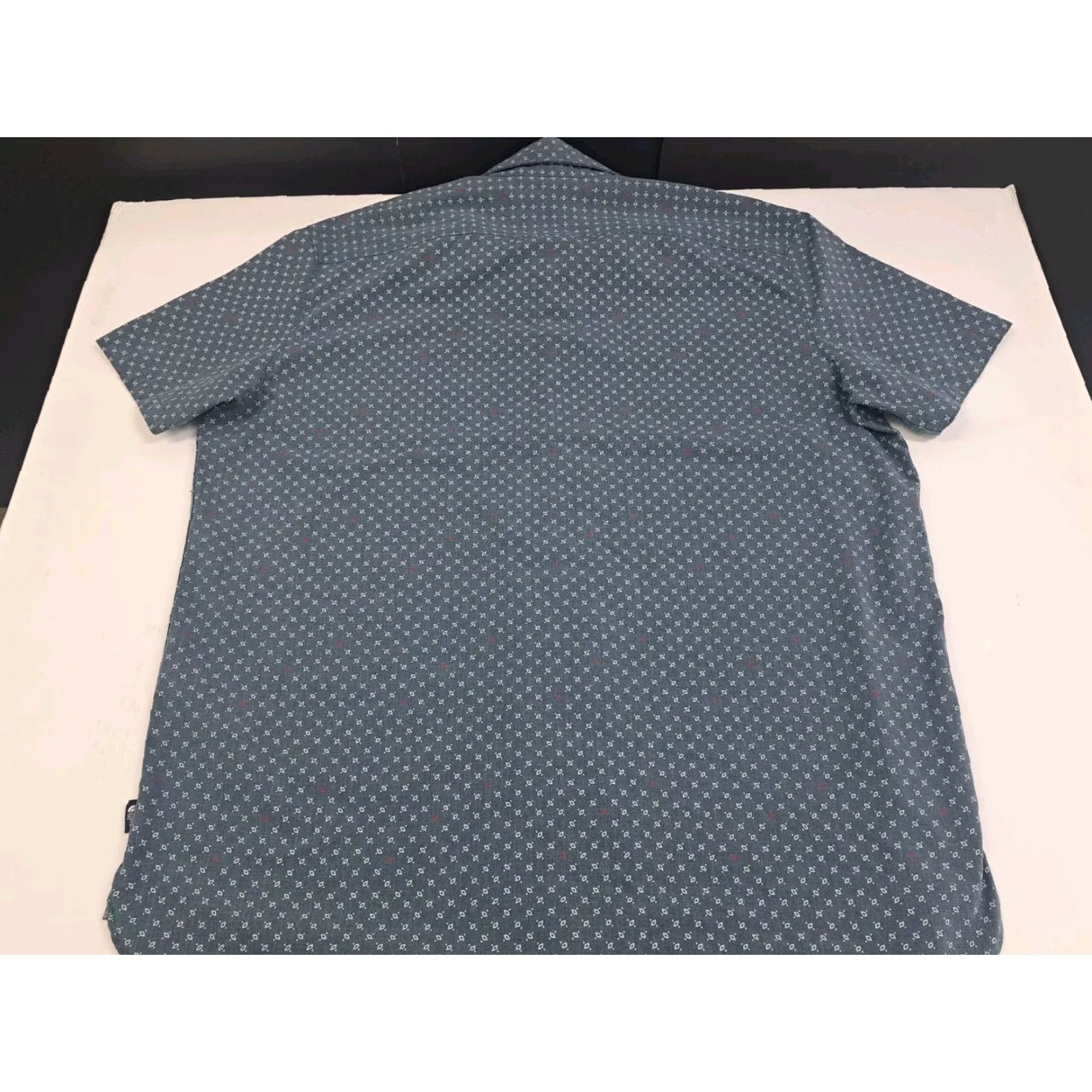 The North Face The North Face Shirt Button-Up Mens 2XL Blue Diamond Short Sleeve Casual Workwear All Seasons Outdoor Weather Wrapped Collar Mens Size US XXL / EU 58 / 5 - 4 Thumbnail