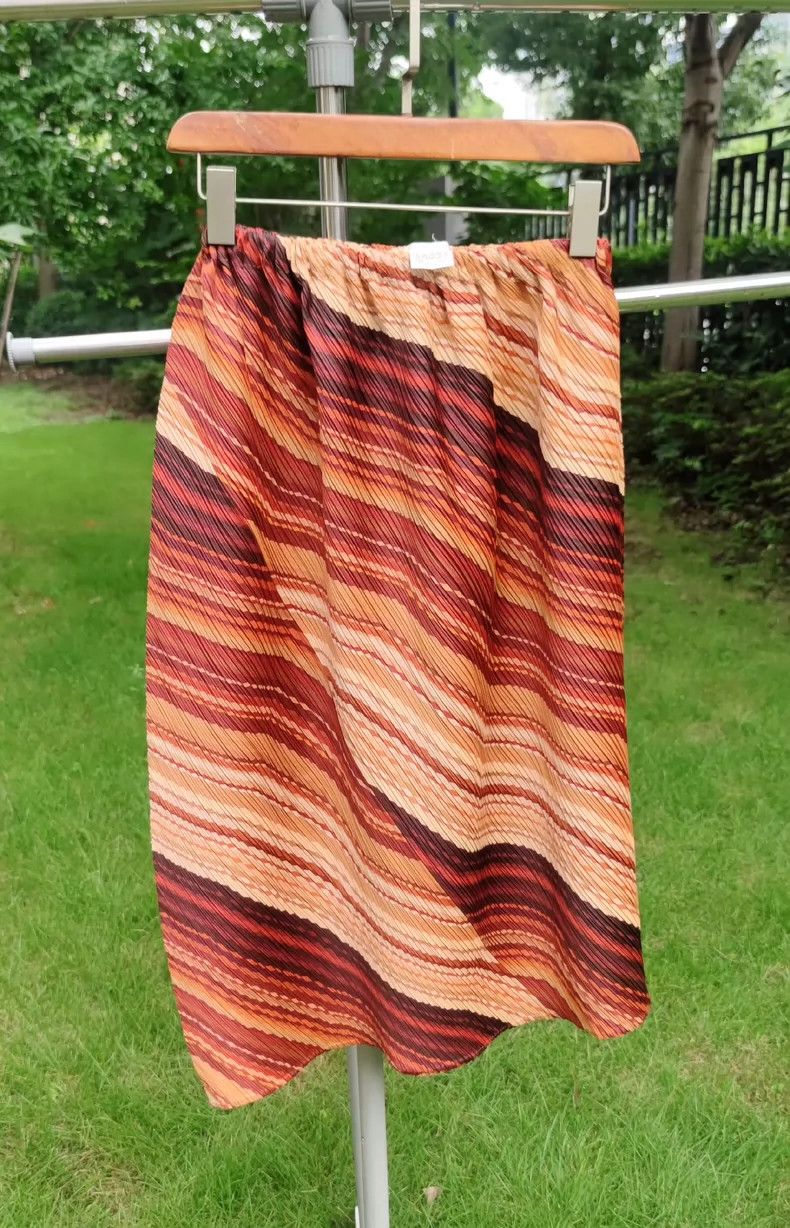 Issey Miyake Issey Miyake size:1 Orange vintage bestseller lava skirt Size 22" - 1 Thumbnail