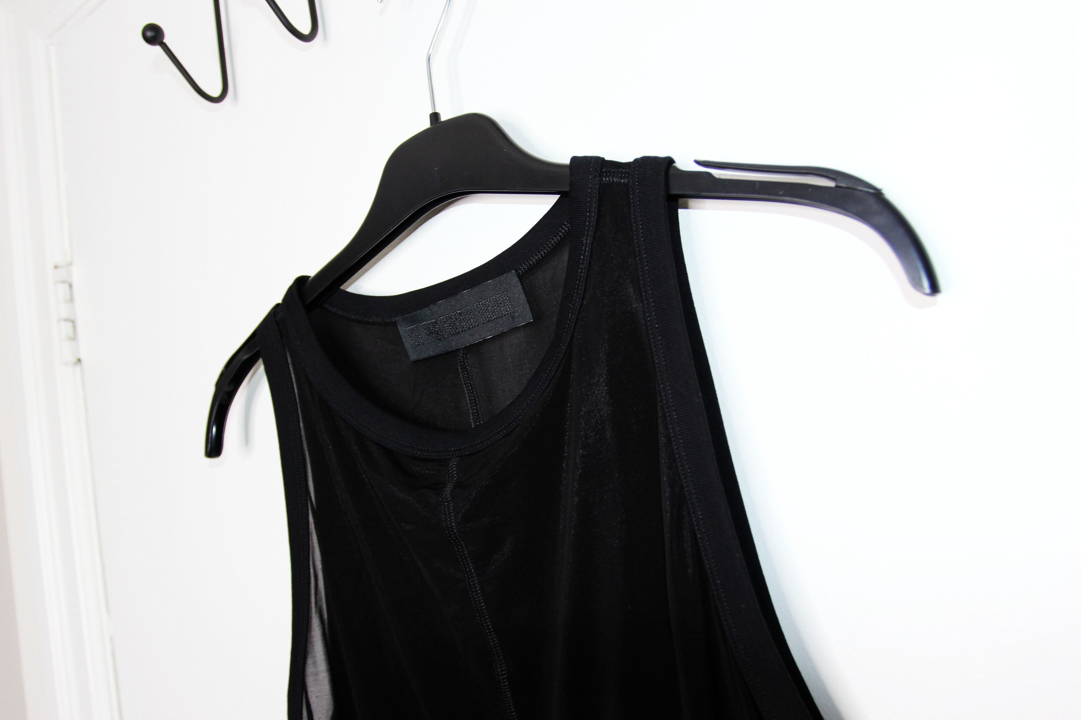 LGN LOUIS GABRIEL NOUCHI BNWT AW25 LGN LOUIS GABRIEL NOUCHI TRANSPARENT TANK TOP XL Size US XL / EU 56 / 4 - 4 Thumbnail