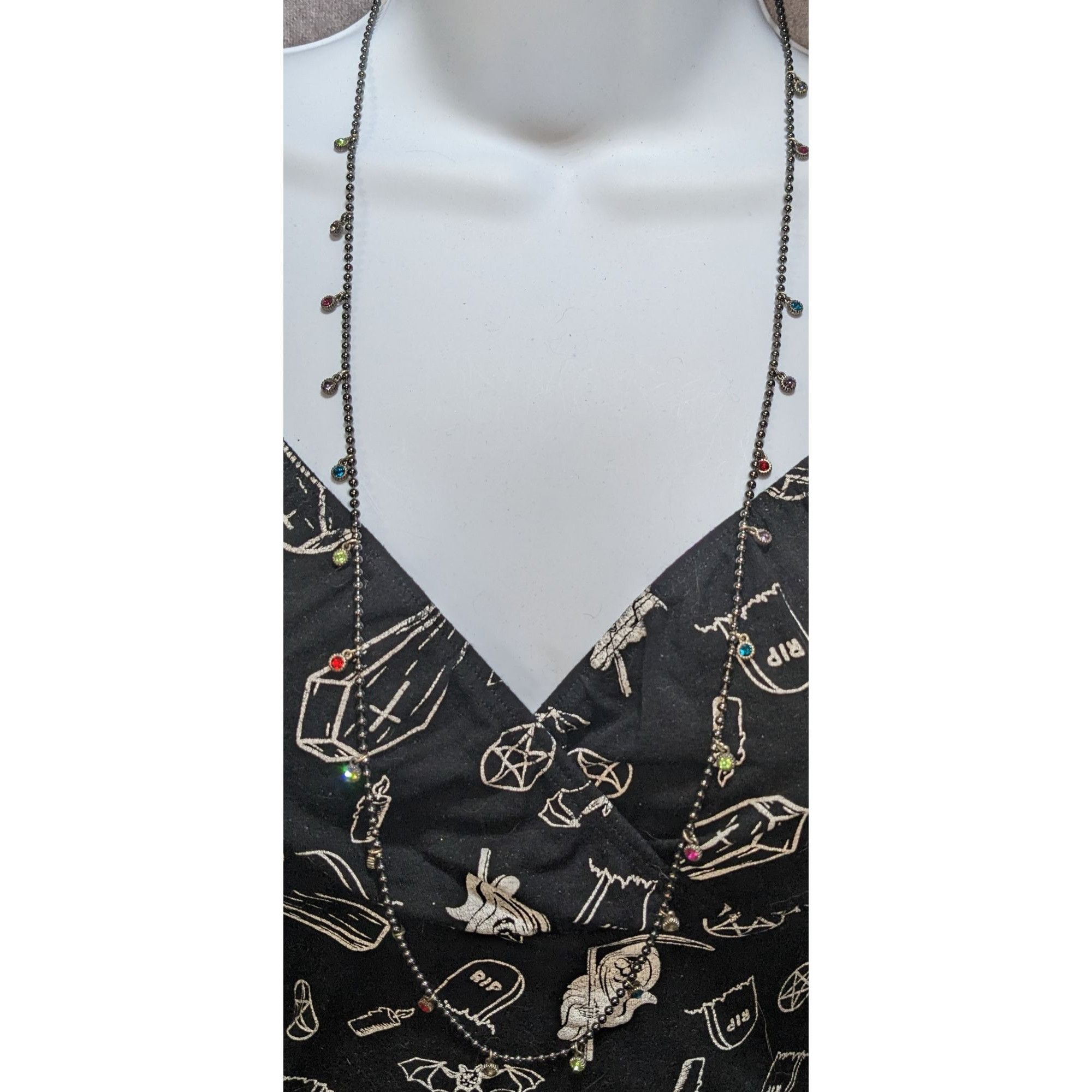 American Eagle Outfitters American Eagle Outfitters Rainbow Gem Charm Necklace Size ONE SIZE - 1 Thumbnail