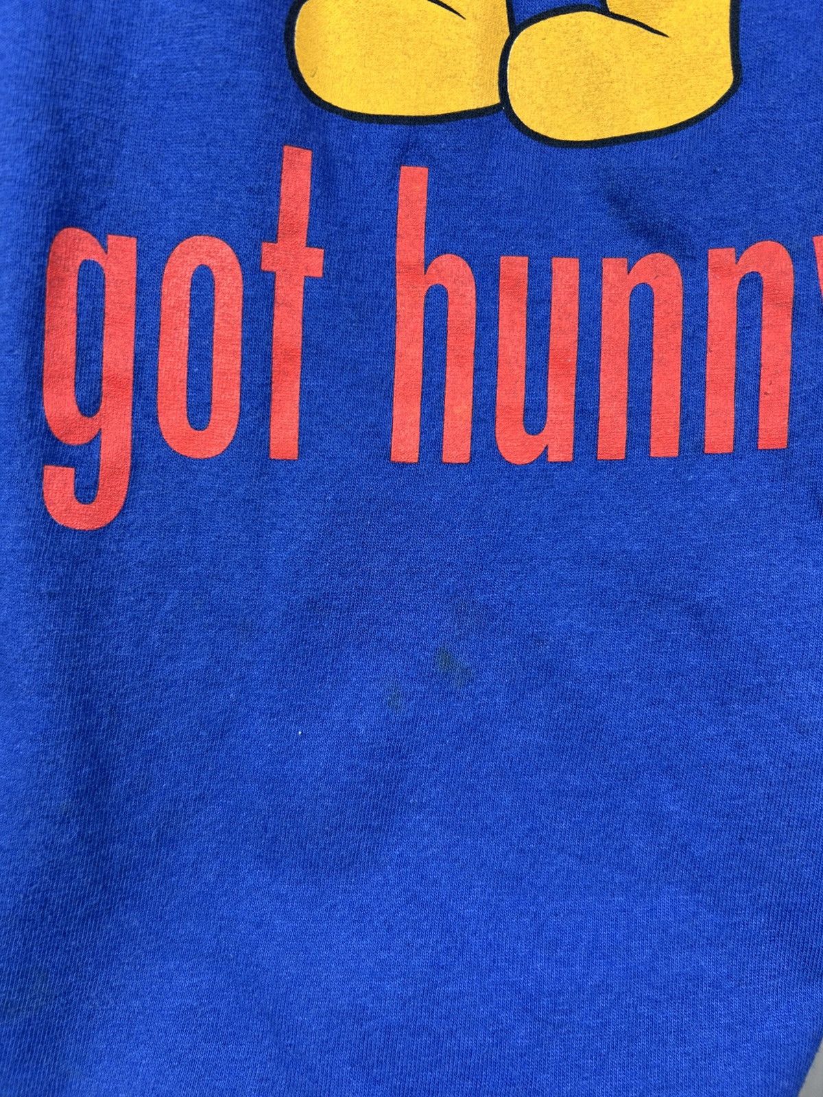 Mickey Inc Rare Vintage Winnie The Pooh Got Hunny? Mickey T-Shirt Sz L Size US L / EU 52-54 / 3 - 7 Thumbnail