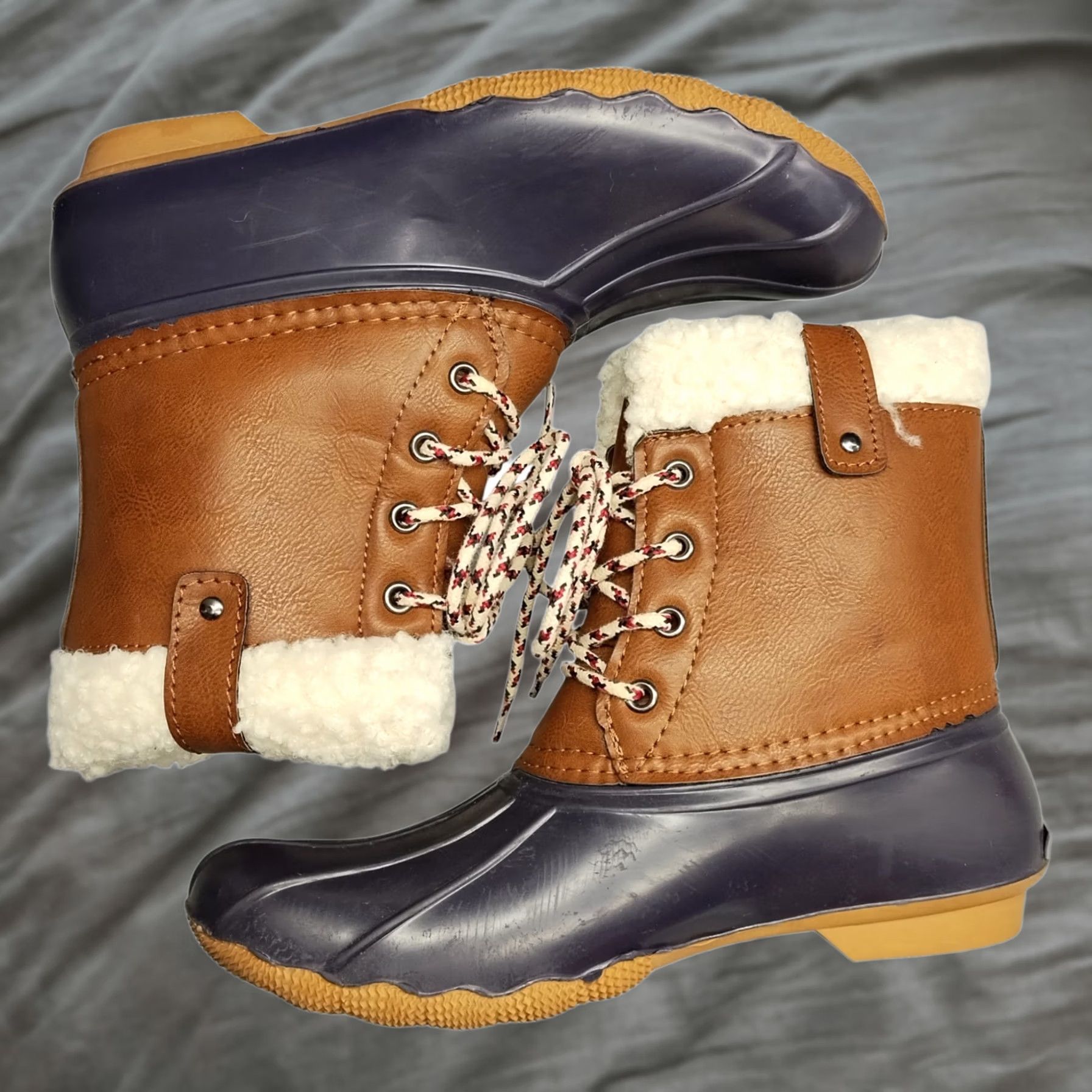 American Eagle Outfitters American Eagle Outfitters Duck Boots Womens US Size 7 Multi Waterproof Lace Up Casual Workwear Size US 7 / IT 37 - 1 Thumbnail