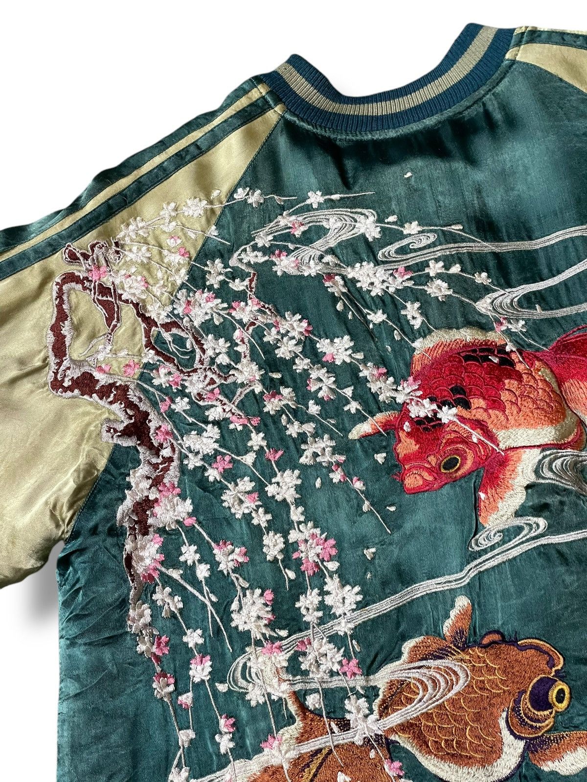 Vintage Japanese Classic Script Goldfish Embroidered Sukajan (105) Size US XL / EU 56 / 4 - 13 Thumbnail