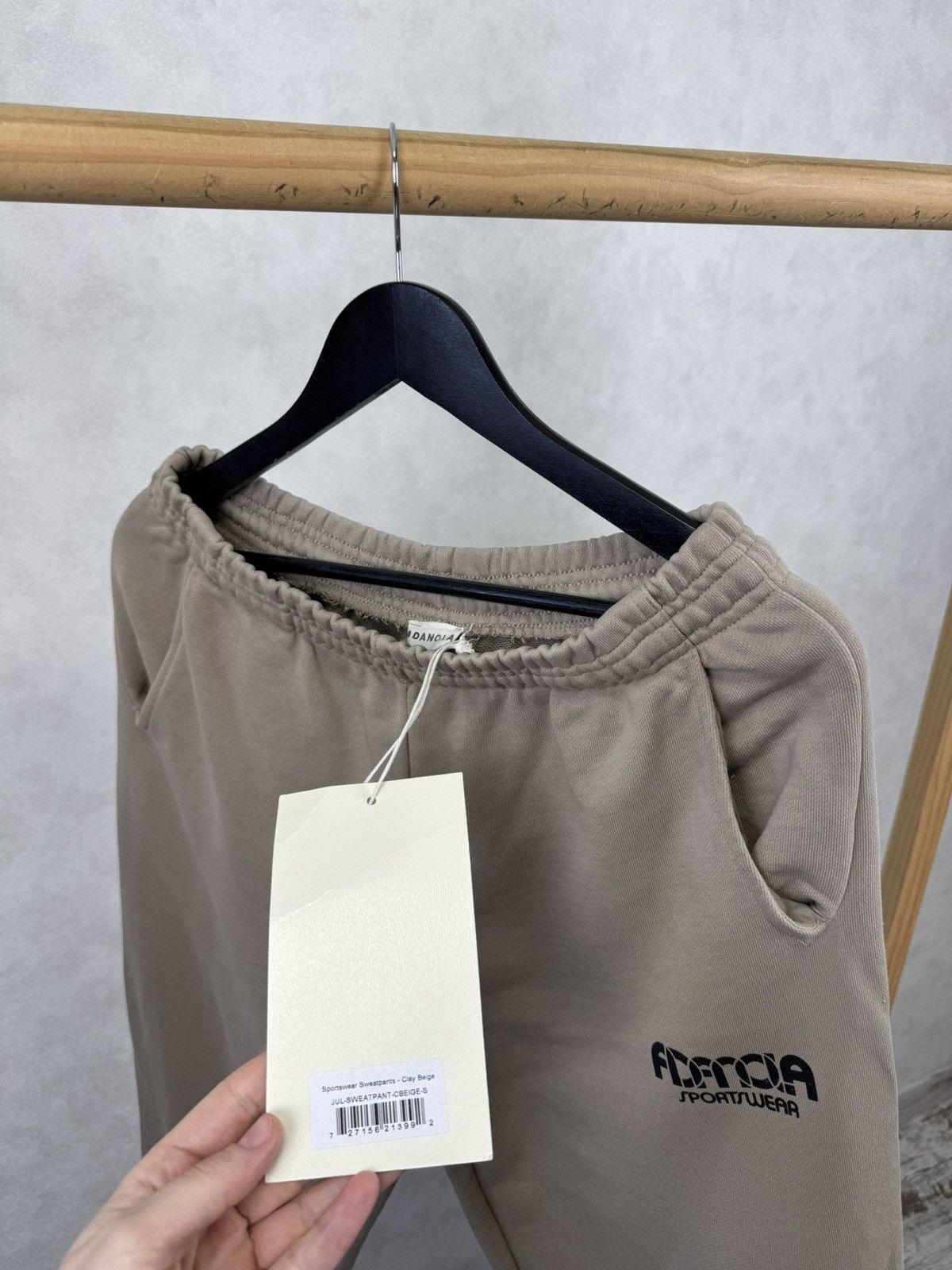 Other Adanola sportswear sweatpants clay beige womens Size 30" / US 8 / IT 44 - 4 Thumbnail