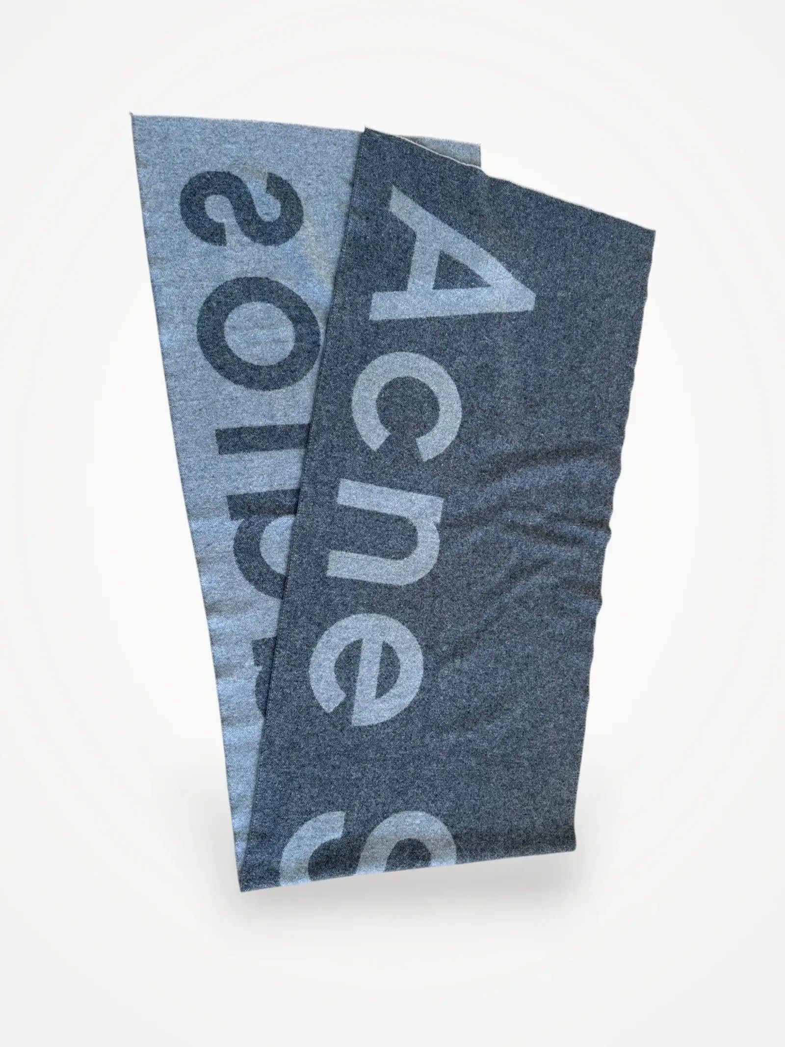 Acne Studios Acne Studios Scarf Size ONE SIZE - 1 Thumbnail