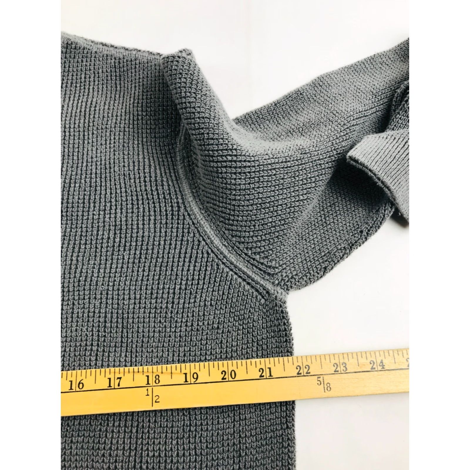 Vintage G.H. Bass & Co. Sweater Mens Size Large Gray Pullover Crew Neck Size US L / EU 52-54 / 3 - 3 Thumbnail