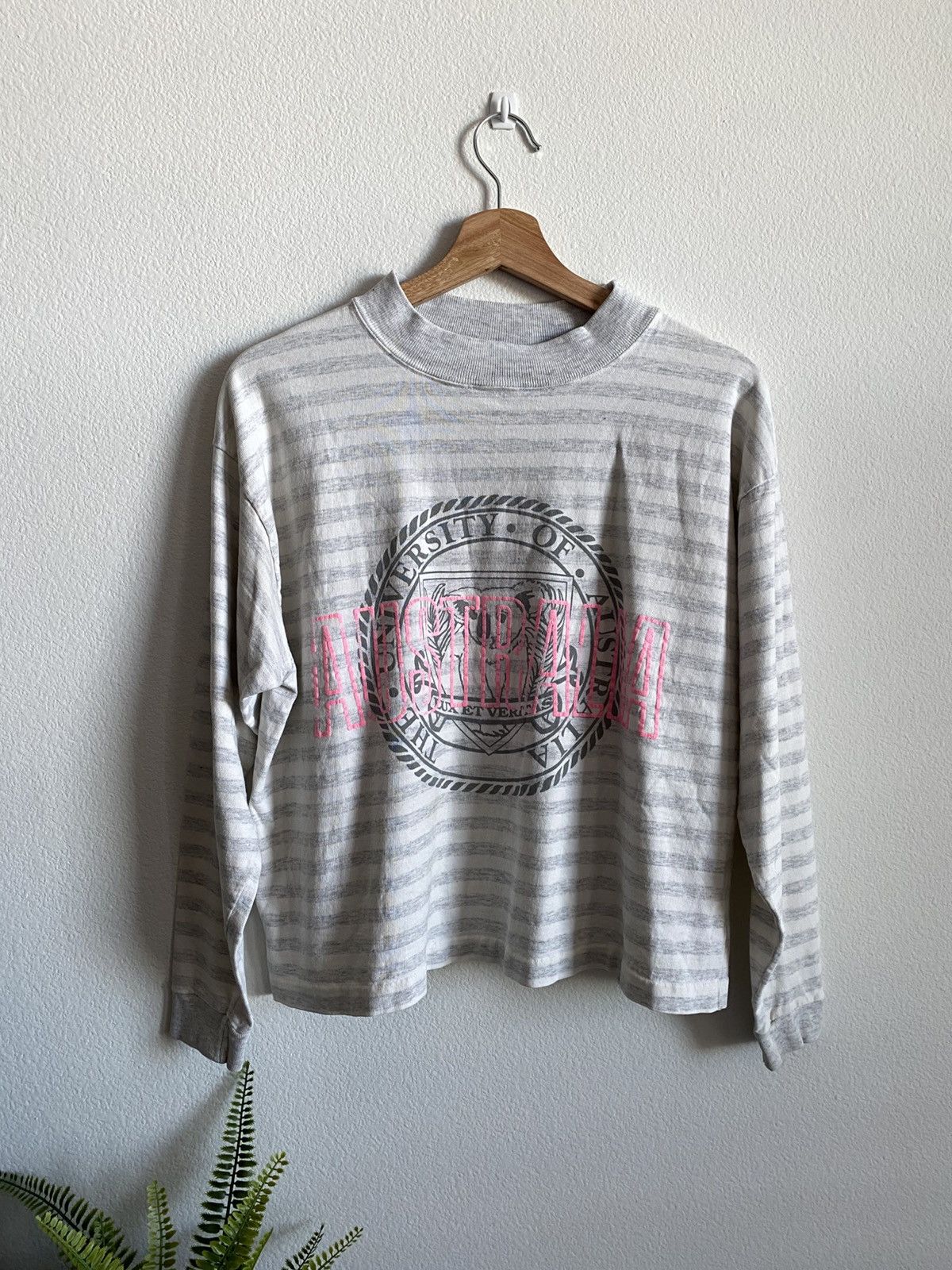 Vintage Vintage 90s Australia Single Stitch Tee Size M / US 6-8 / IT 42-44 - 1 Thumbnail