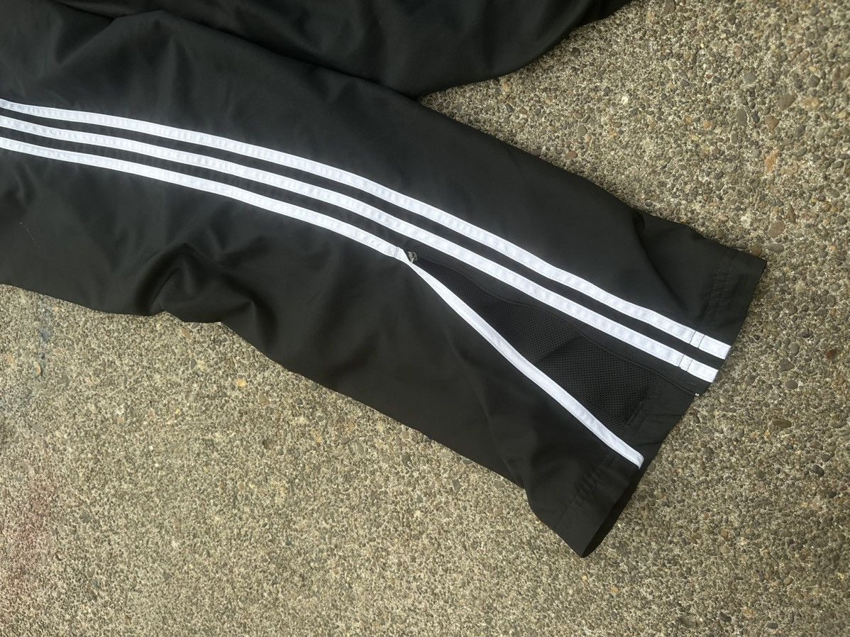 Adidas × Vintage Adidas Black Track Pants Size US 32 / EU 48 - 4 Thumbnail