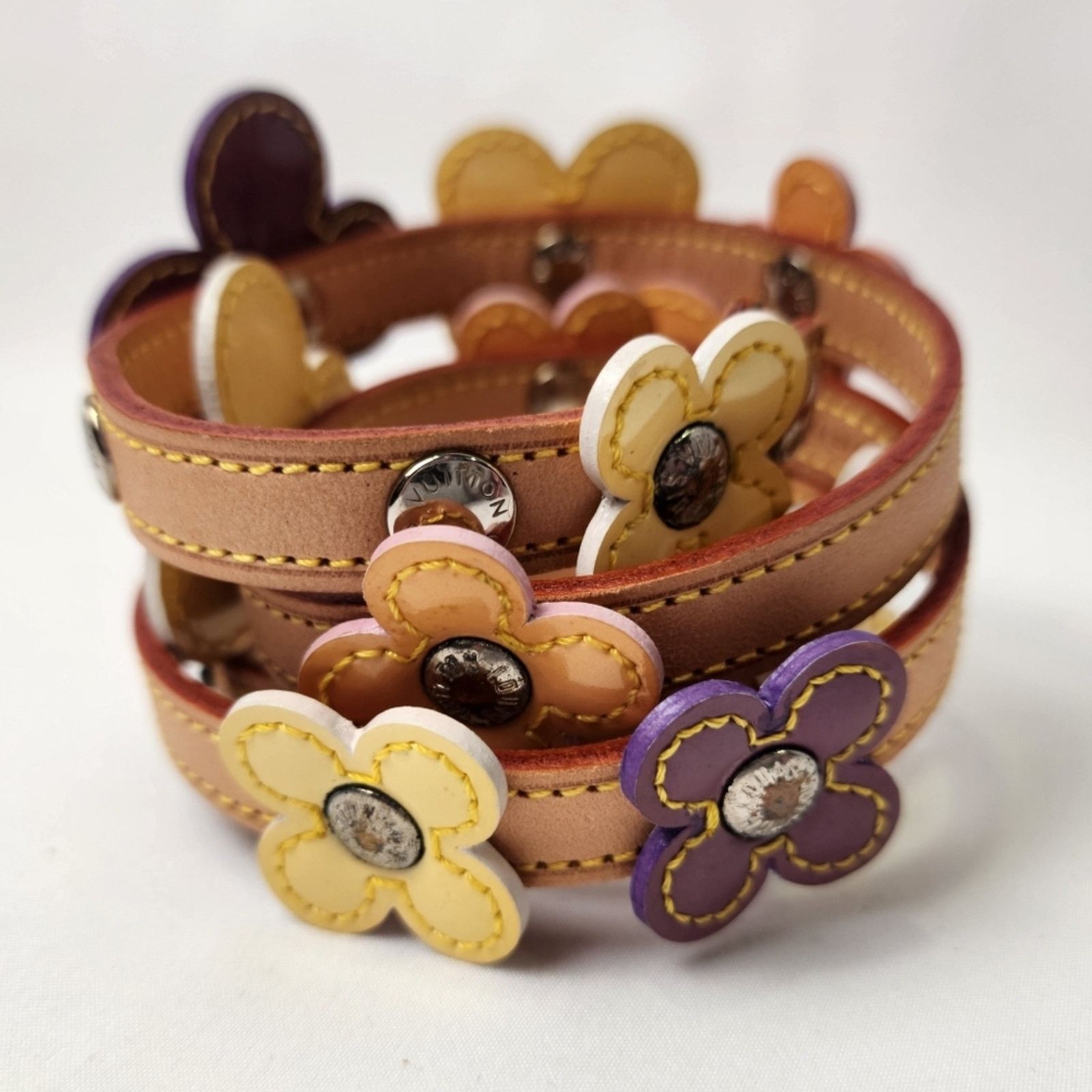 Louis Vuitton Authentic Louis Vuitton Vernis Fleur Double Wrap Bracelet Size ONE SIZE - 11 Thumbnail