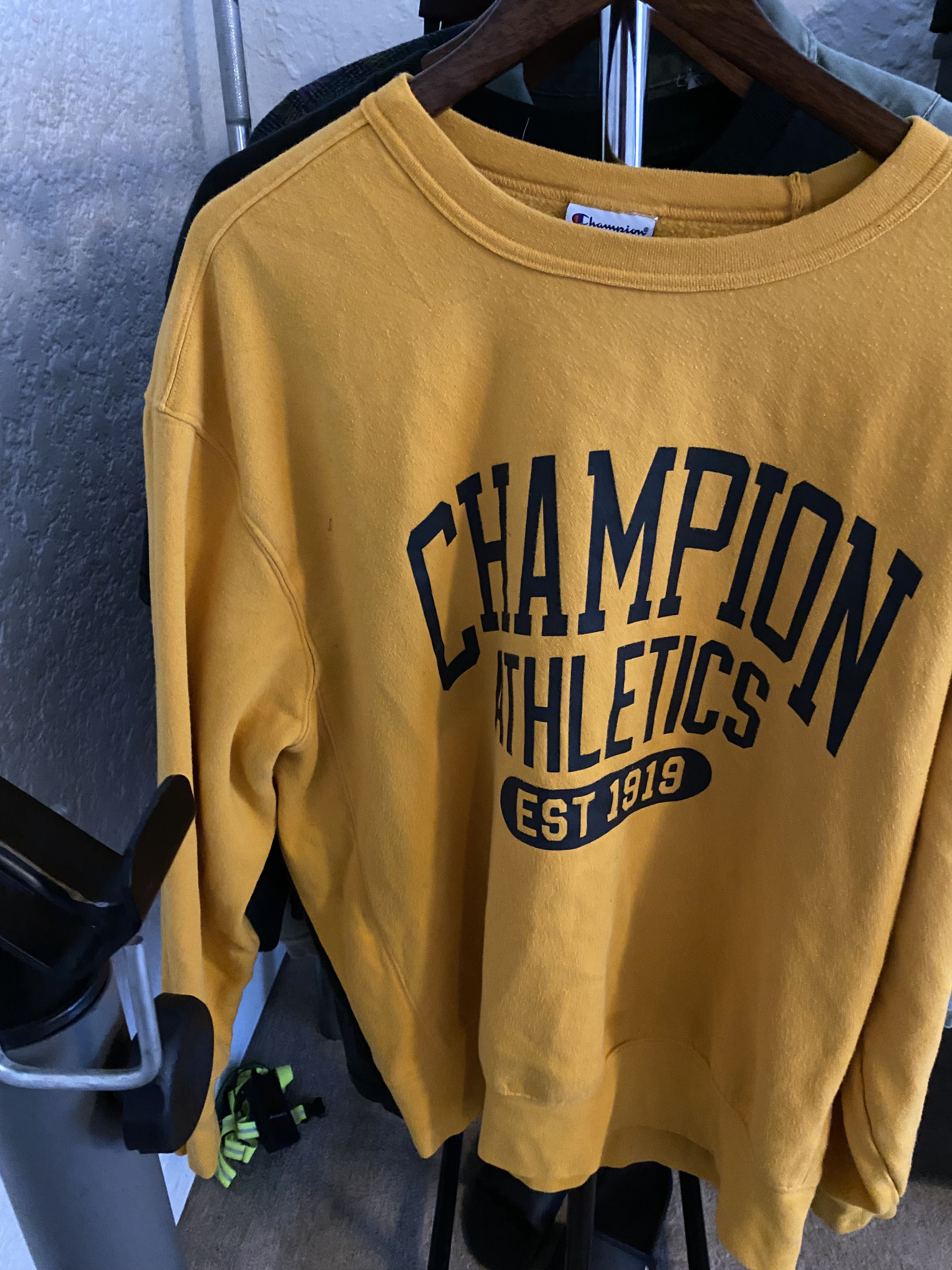 Other Vintage Champion Sweatshirt Size US XL / EU 56 / 4 - 2 Thumbnail