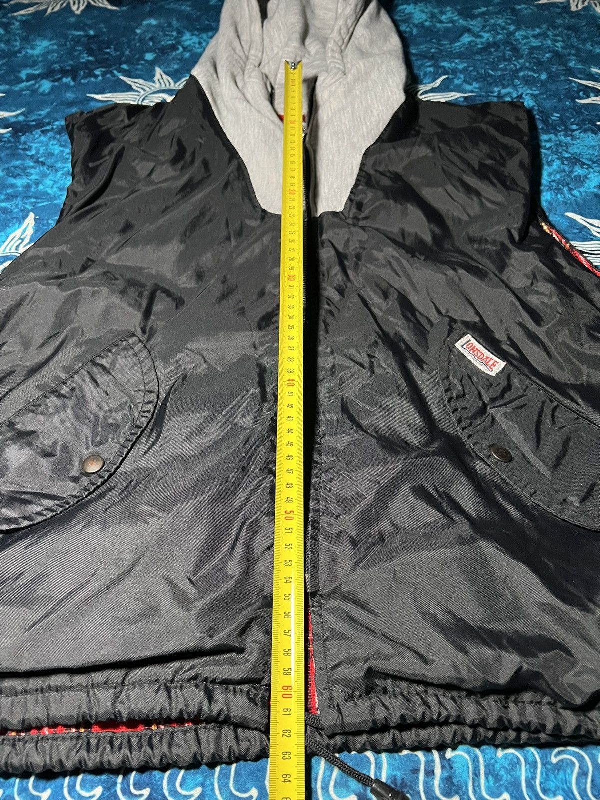 Lonsdale Vintage Vests Lonsdale Streetwear Sleeveless Size US L / EU 52-54 / 3 - 7 Thumbnail