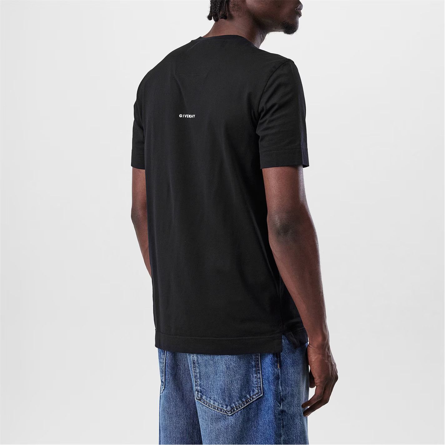 Givenchy o1g2r1mq0426 Embroidered 4G T-Shirt in Black Size US M / EU 48-50 / 2 - 3 Thumbnail