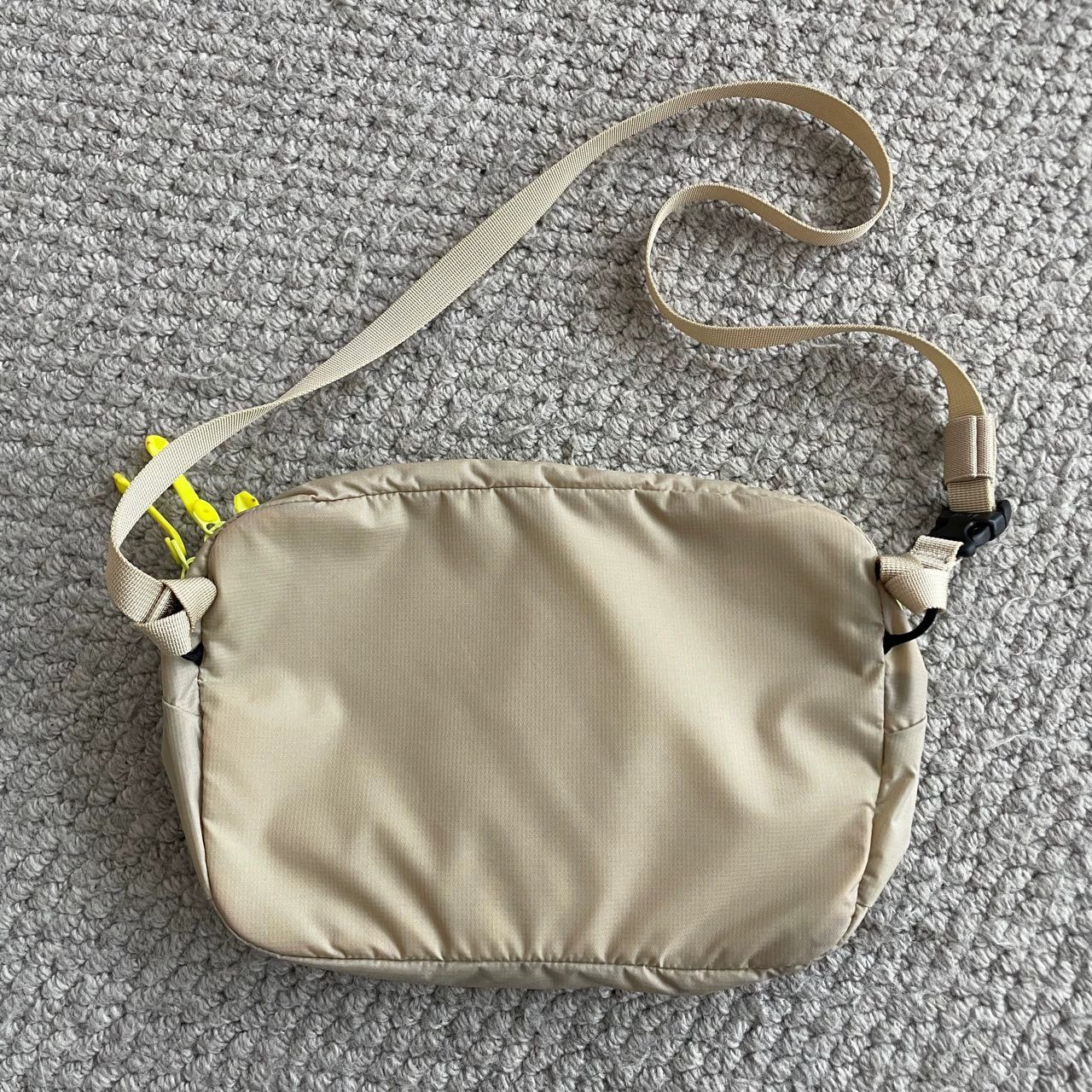 Arc'teryx Arcteryx Light Brown Embroidered Double-Layer Crossbody Bag Size ONE SIZE - 2 Thumbnail
