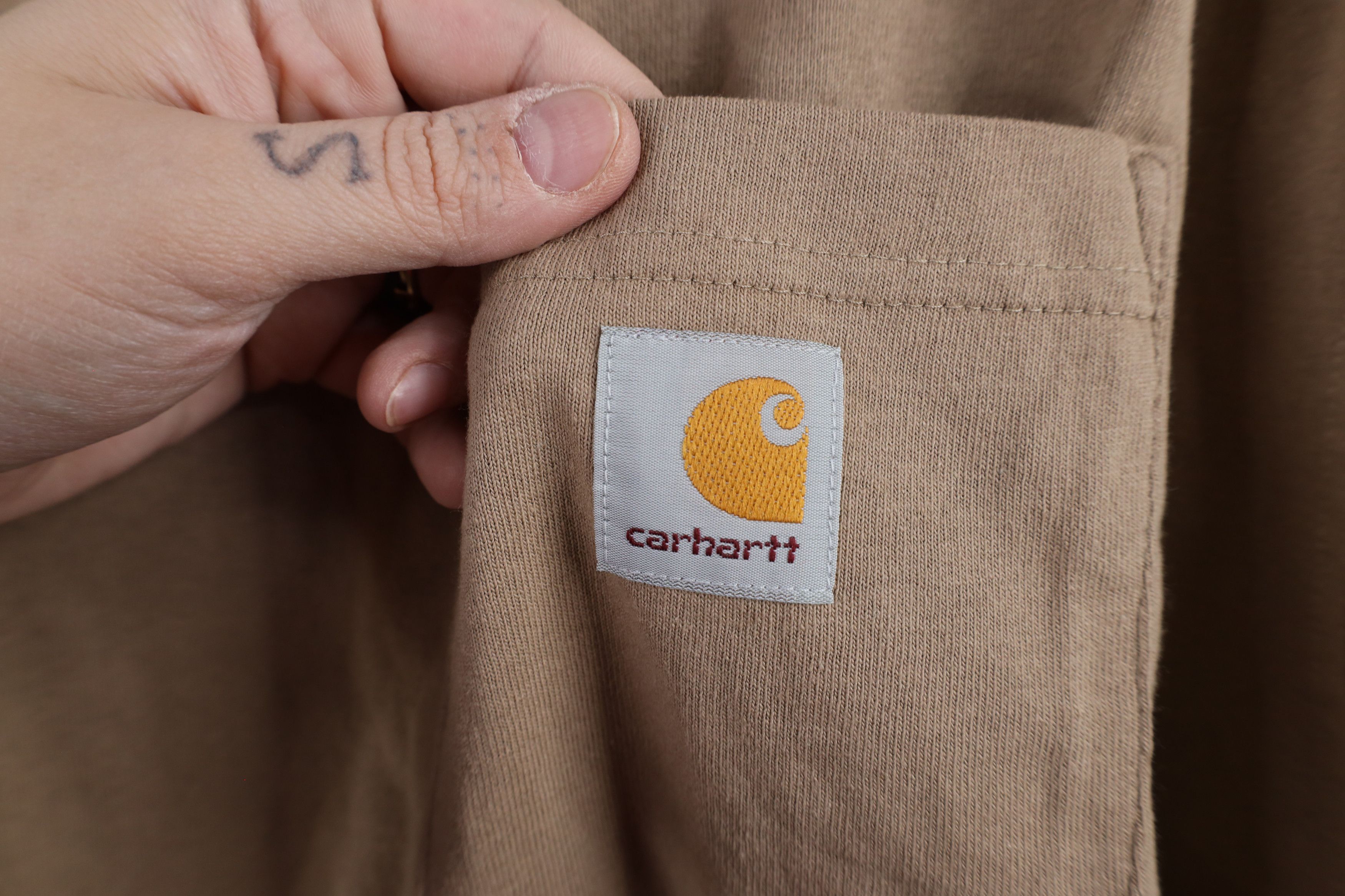 Carhartt × Vintage Deadstock Vintage Y2K Carhartt Pocket T-Shirt Desert Brown Size US XXL / EU 58 / 5 - 4 Thumbnail