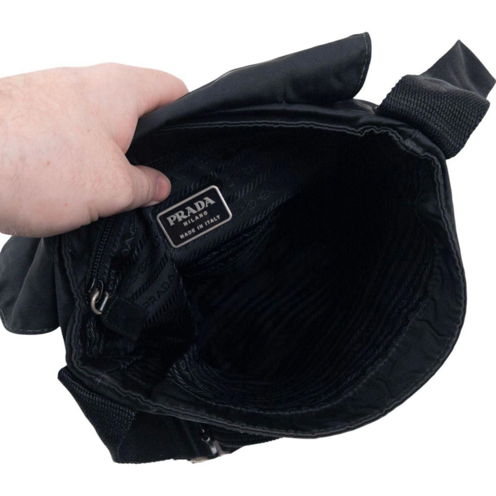 Prada Vintage 2000s Prada Crossbody Bag Size ONE SIZE - 5 Thumbnail