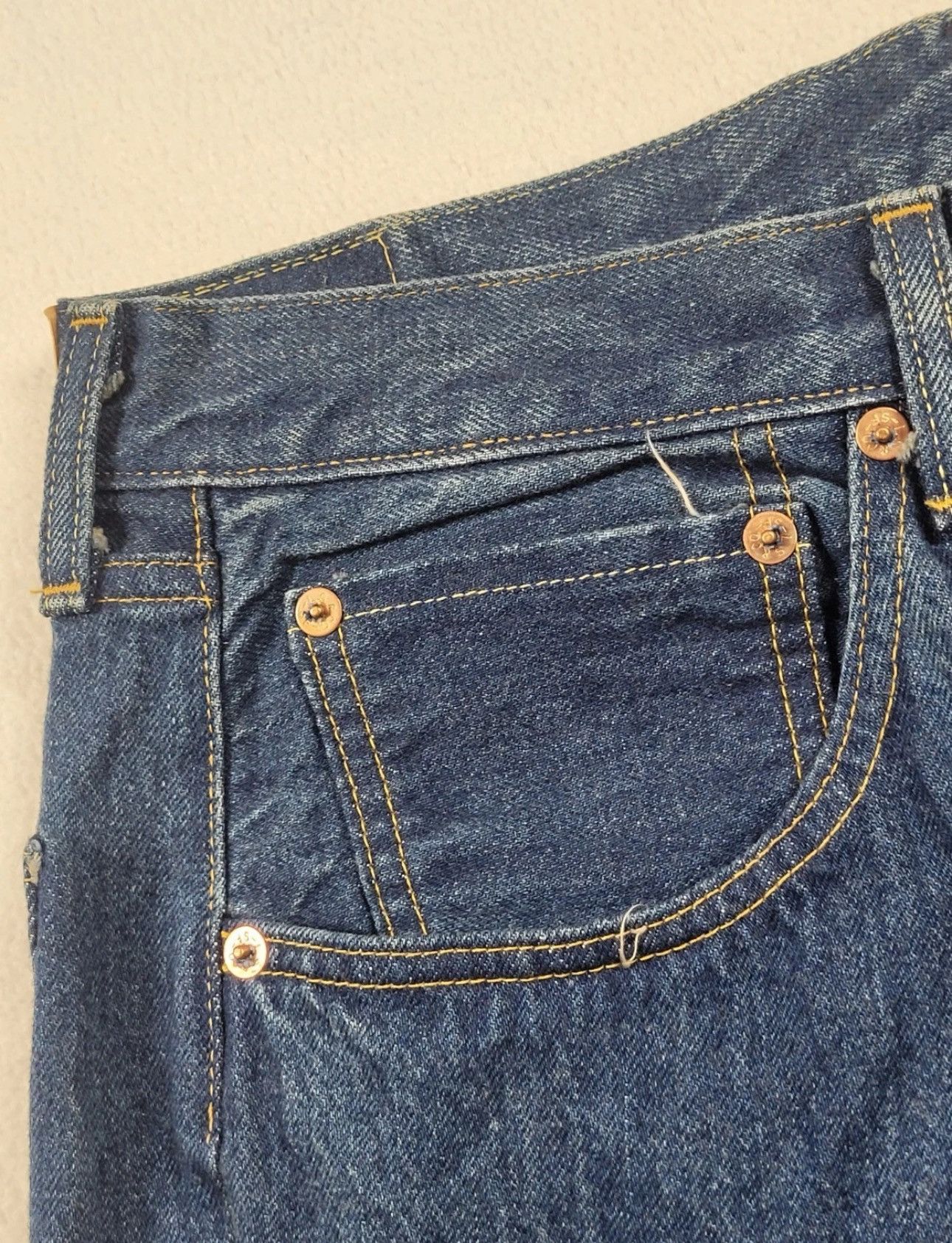 Levi's Vintage Clothing Rare Levis 501xx 1955 Selvedge 32x32 LVC Vintage Big E Size US 32 / EU 48 - 8 Thumbnail