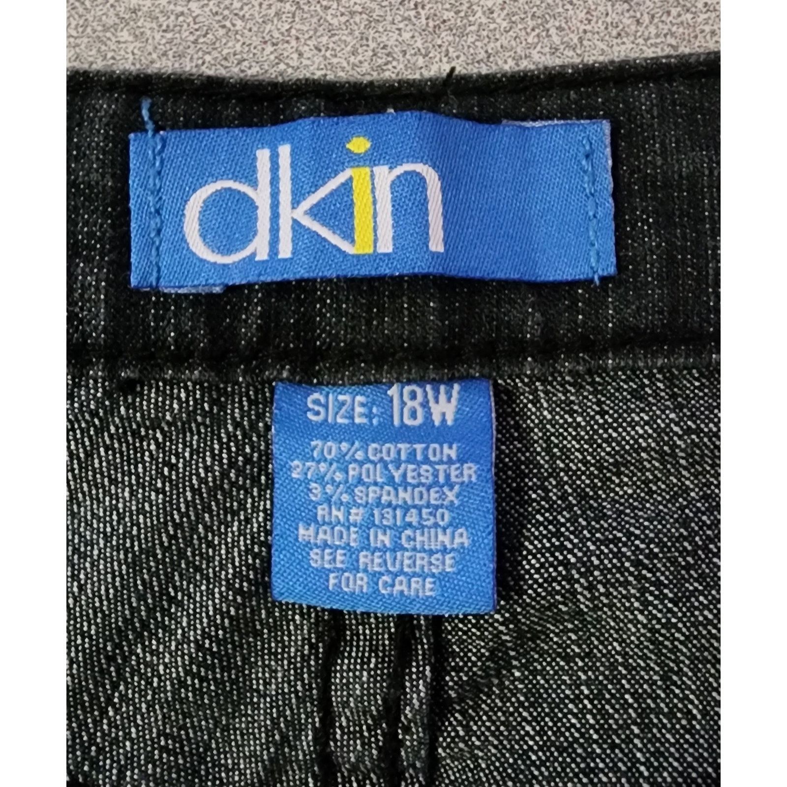 Other Dkin women blue jeans size 18W Size 40" / US 18 - 4 Thumbnail
