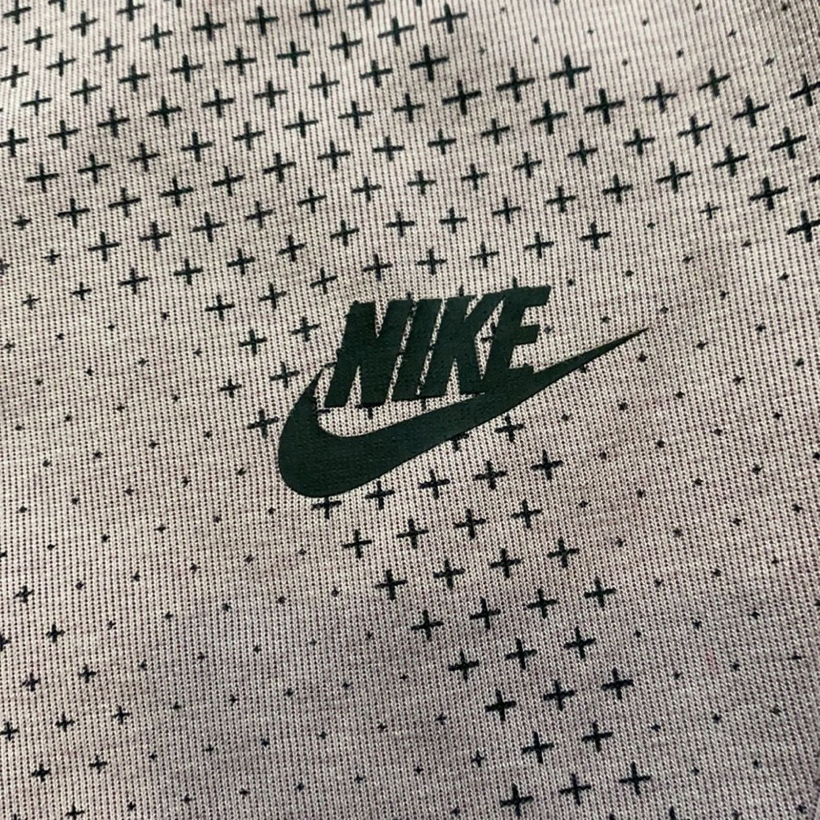 Nike 2013 Nike Tech Fleece Shorts Size US 30 / EU 46 - 2 Thumbnail
