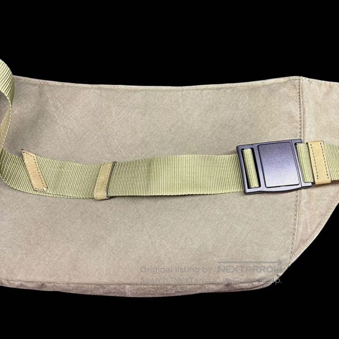 Vintage Unique Readymade Waist Bag from Upcycled Tent Fabric. Size ONE SIZE - 4 Thumbnail