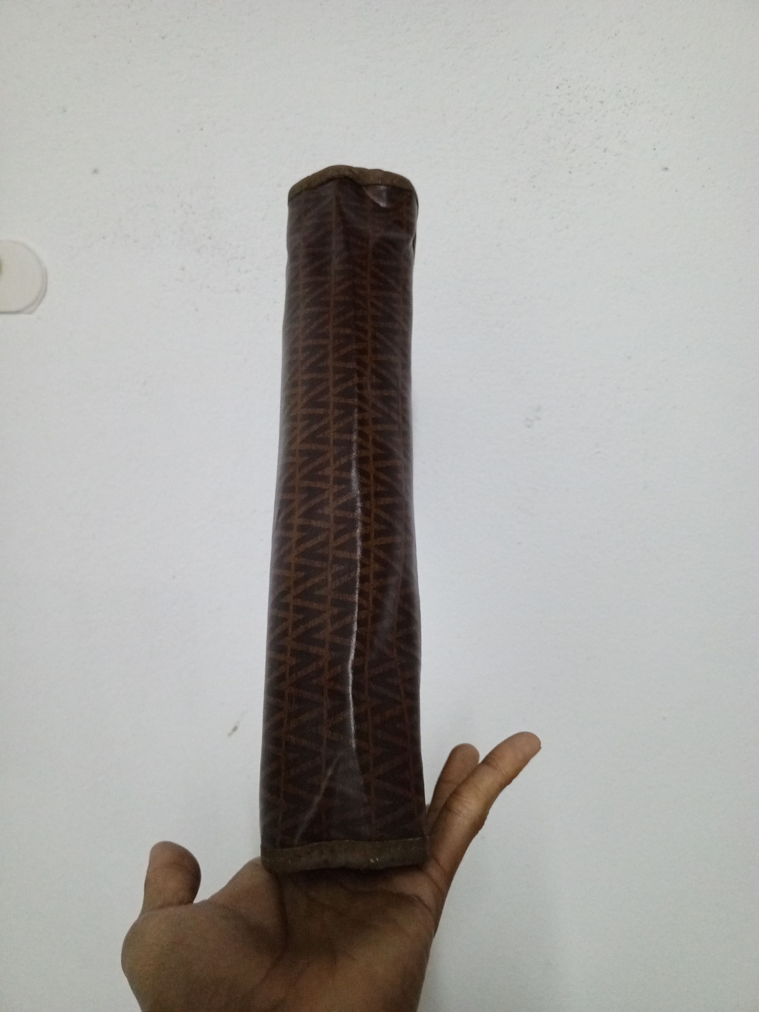 Mario Valentino Vtg MARIO VALENTINO Brown Coated Canvas Medium Clutch Bag Size ONE SIZE - 5 Thumbnail
