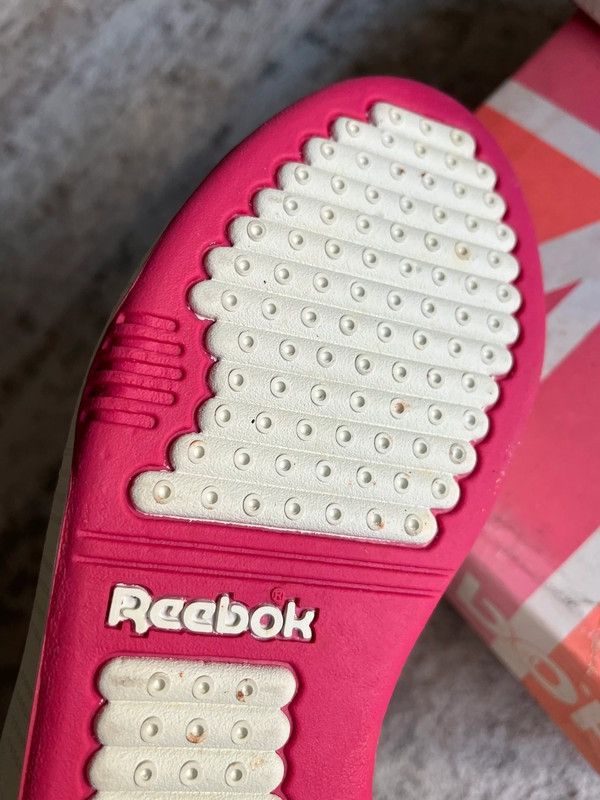 Reebok OG Reebok Dance Vintage 1990s Deadstock With Box Sneakers Size US 5.5 / EU 38 - 12 Thumbnail