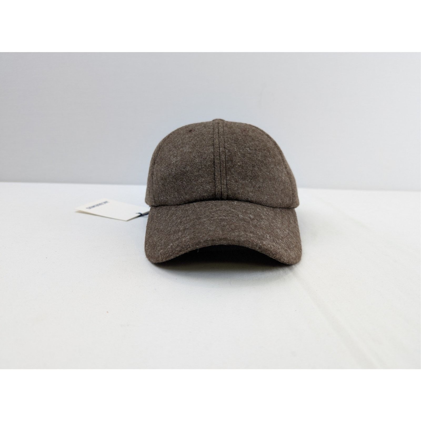 Jacquemus o1rshd1 Size: 56 / LA Casquette Cap / Hat in Dark Brown Size ONE SIZE - 1 Thumbnail