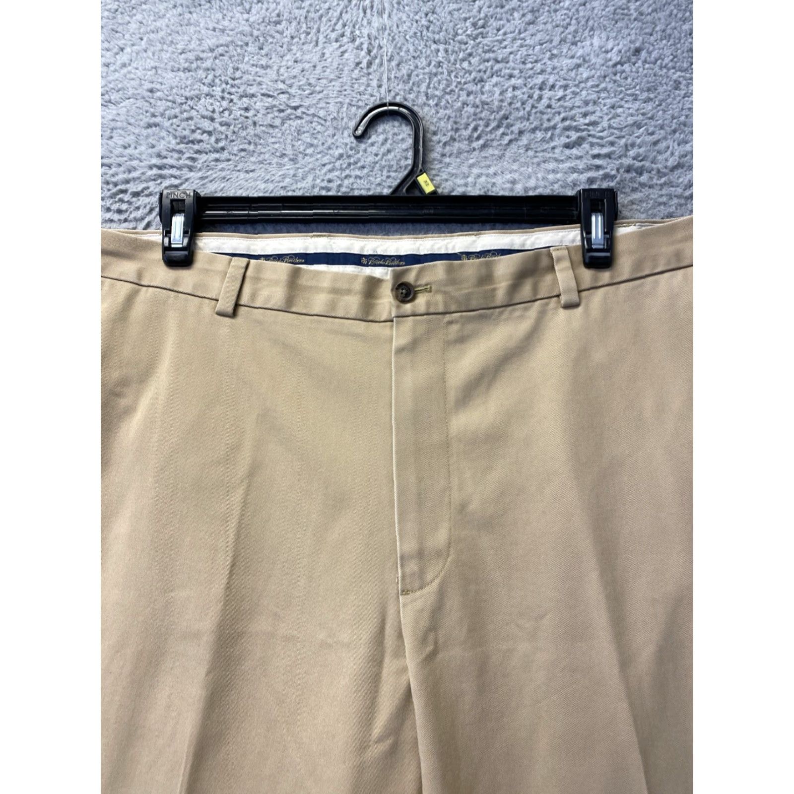 Brooks Brothers Brooks Brothers Chino Pants Mens 42x32 Solid Tan Flat Front Pleated City Wedding Preppy Classic Classic Mens Pants Tan 42 32 Inseam Pockets Straight Size US 42 / EU 58 - 2 Thumbnail