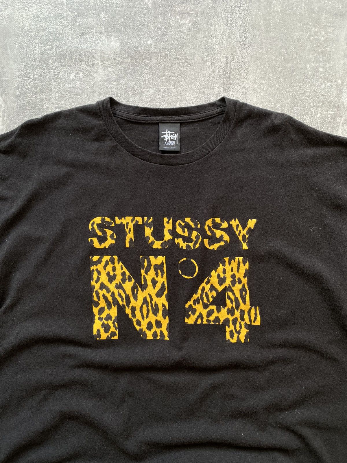 Stüssy No 4 sale Leapard Print Crewneck