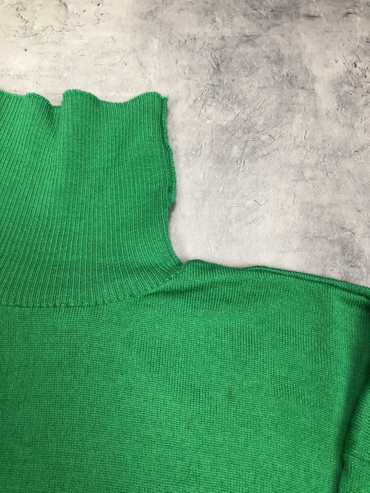 Versace × Vintage vintage versace jeans couture Wool turtleneck sweater men Size US M / EU 48-50 / 2 - 4 Thumbnail