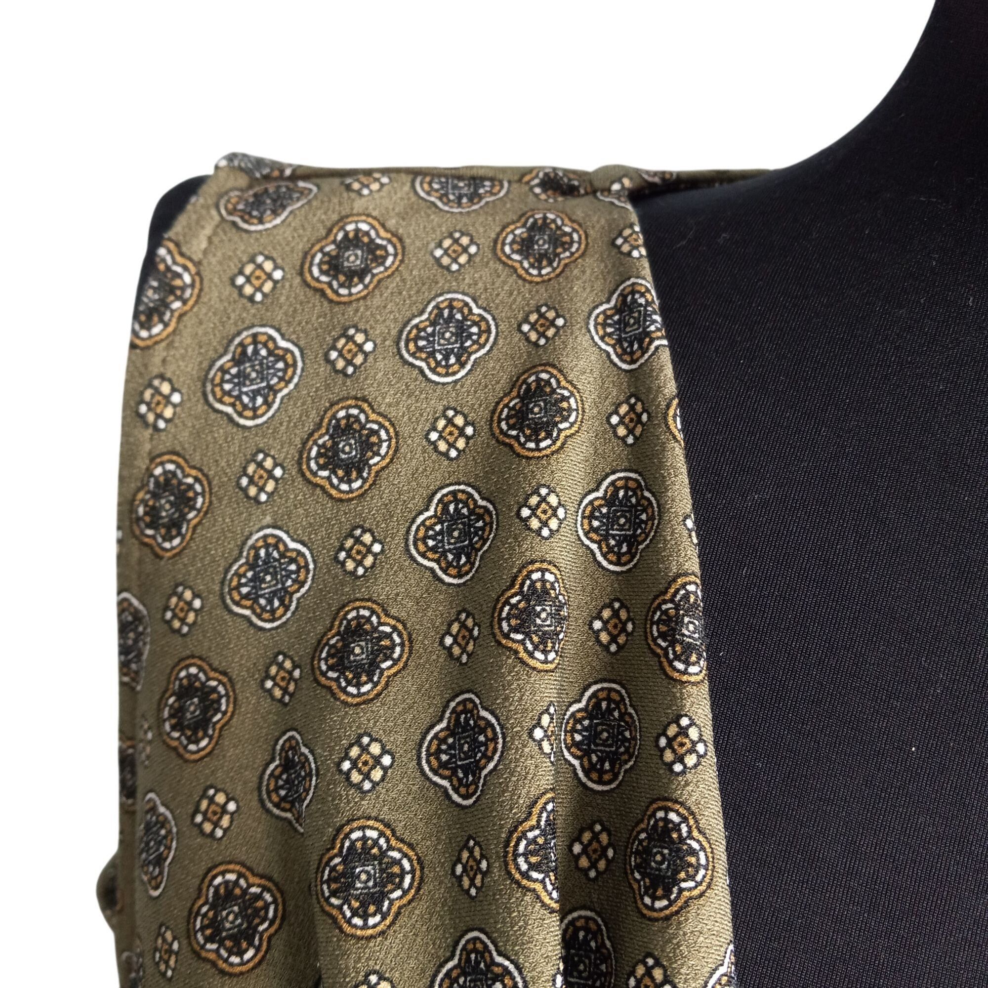 Michael Kors Michael Kors Size M Tank Top Sleeveless Cowl Neck Gold Butto Size M / US 6-8 / IT 42-44 - 6 Thumbnail