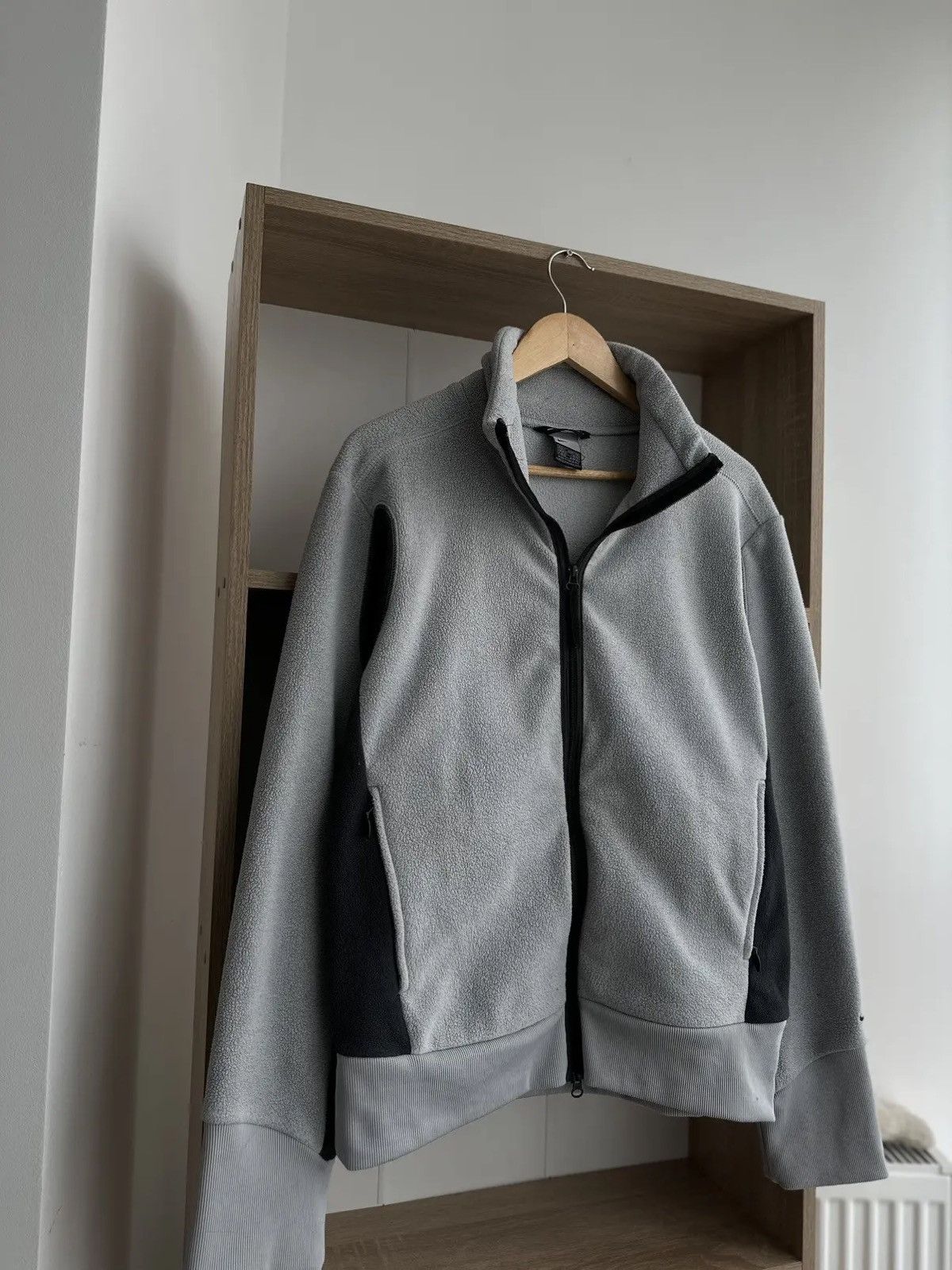 Nike × Nike ACG × Vintage Vintage Nike Full Zip Grey Big Logo Fleece Jacket Size US M / EU 48-50 / 2 - 9 Thumbnail