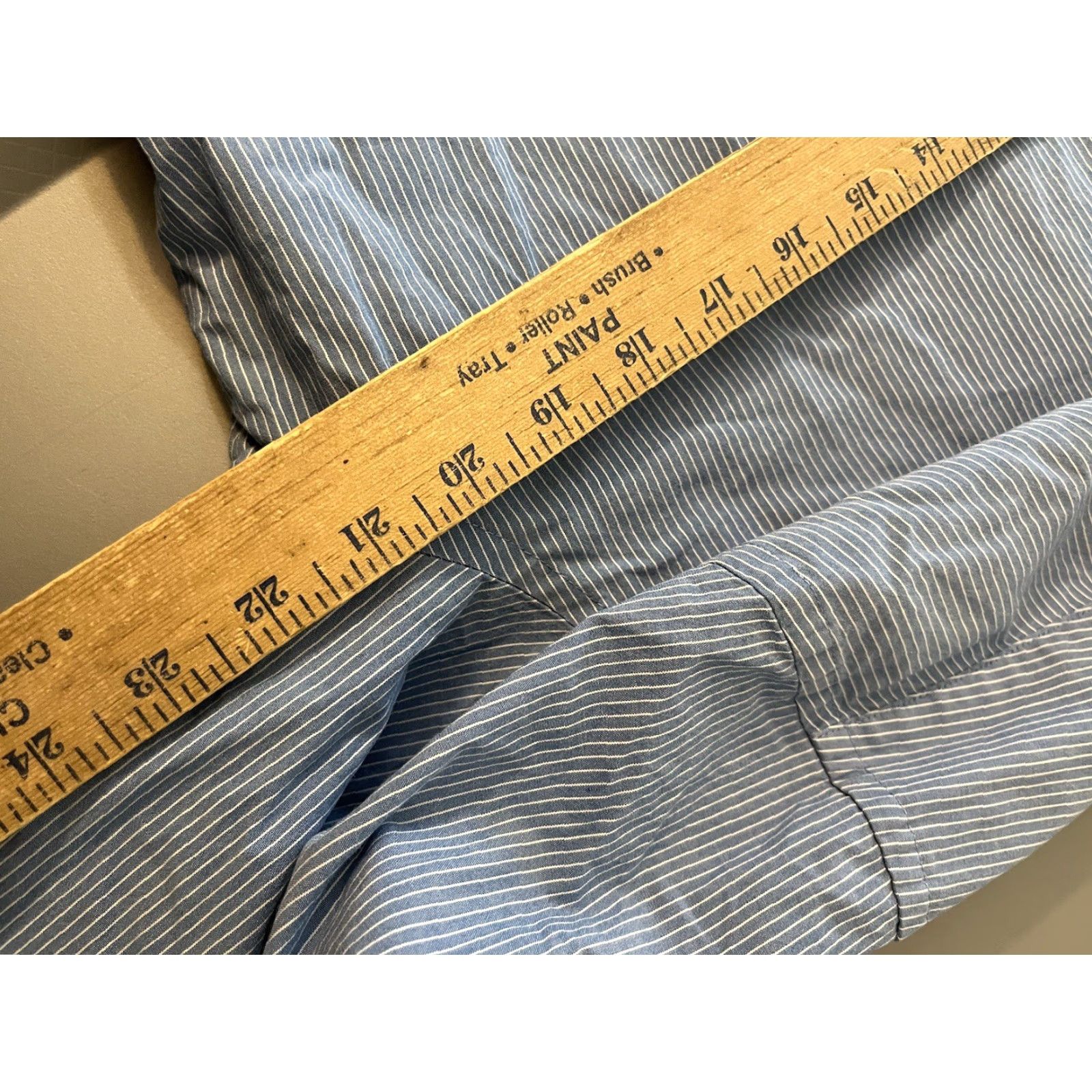 Geoffrey Beene Geoffrey Beene Mens Shirt L Slim Fit Button-Down Blue Striped Cotton Blend Collared Shirt Wide Collar Down Sleeve Casual Summer Men’s Slimming Size US L / EU 52-54 / 3 - 5 Thumbnail
