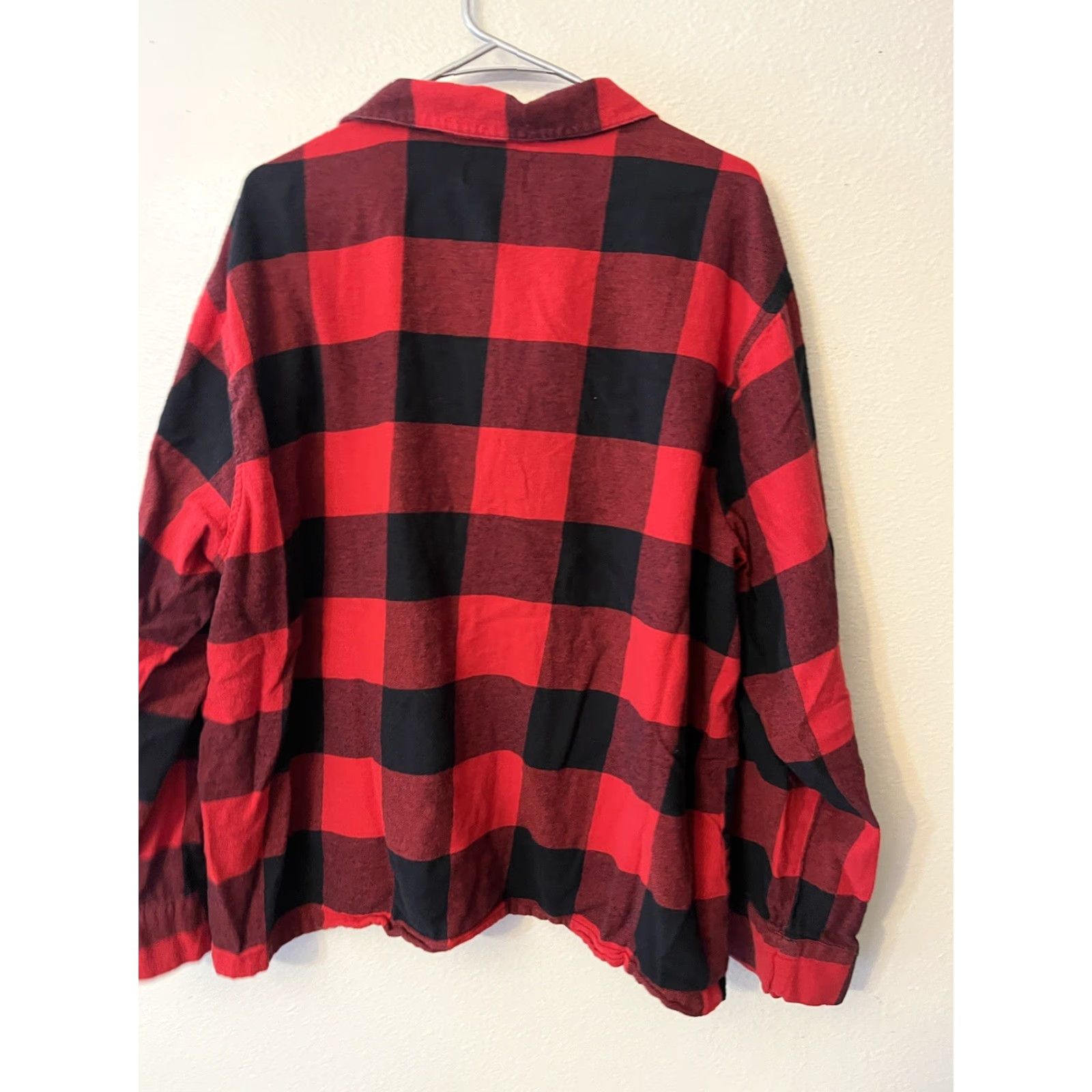 Old Navy OLD NAVY Pajama Top Shirt Long Sleeve Collared Button Down Plaid Red Black 2XL Women Sleepwear Holiday Fall Winter Vintage: No Size XXL / US 16-18 / IT 52-54 - 2 Thumbnail