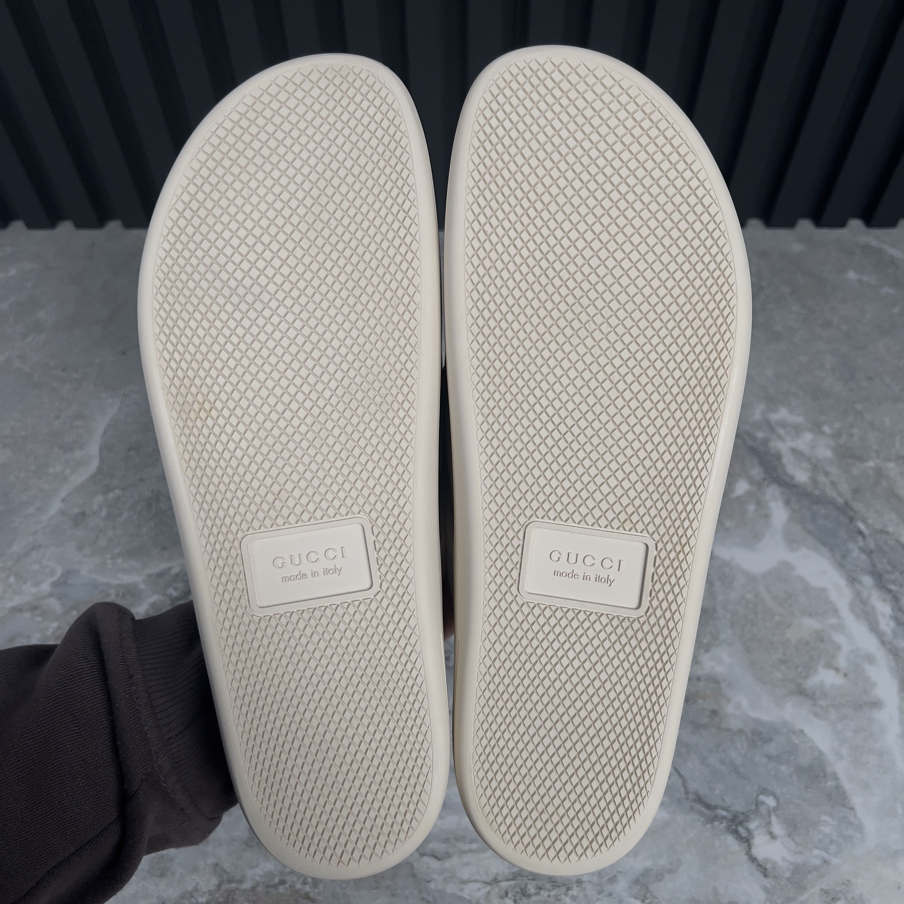 Gucci GUCCI Horsebit Platform Mallorca Mule Perforated Leather Size US 8.5 / EU 41-42 - 13 Thumbnail