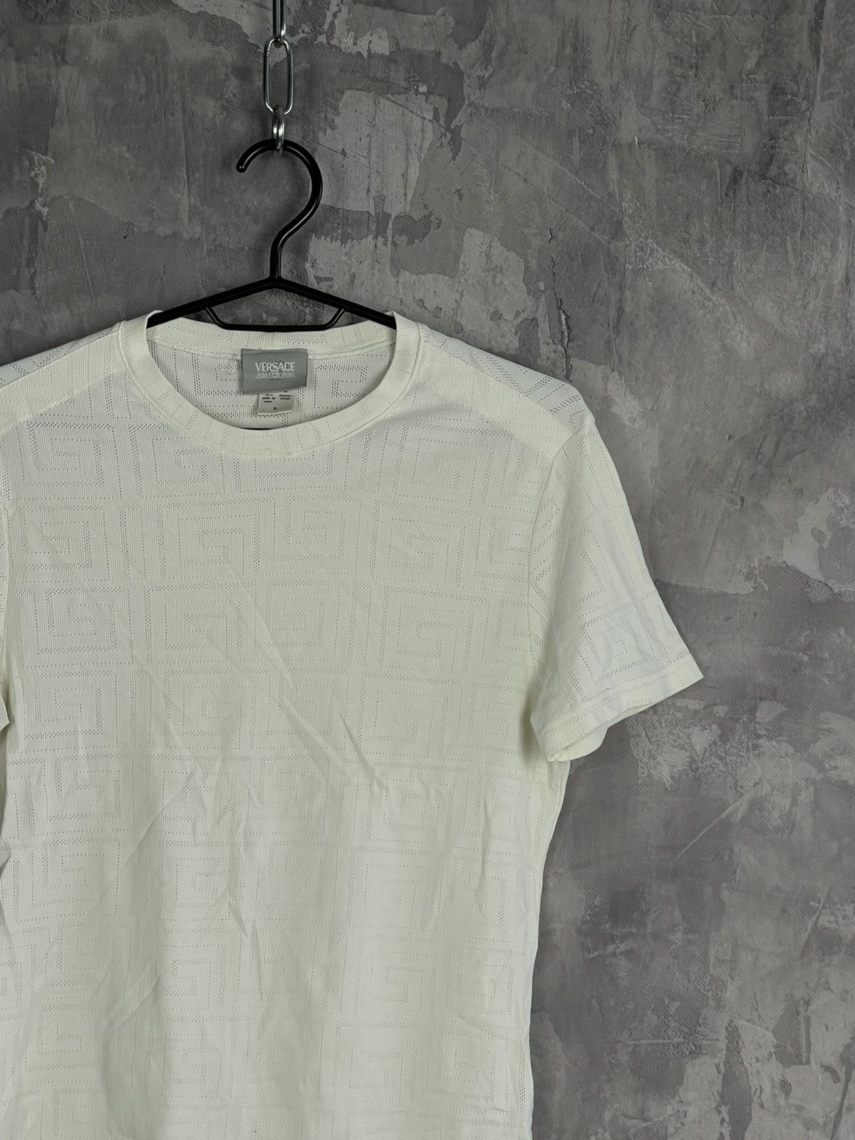 Vintage Vintage Versace T-Shirt Y2K Fashion Italy Size S / US 4 / IT 40 - 4 Thumbnail