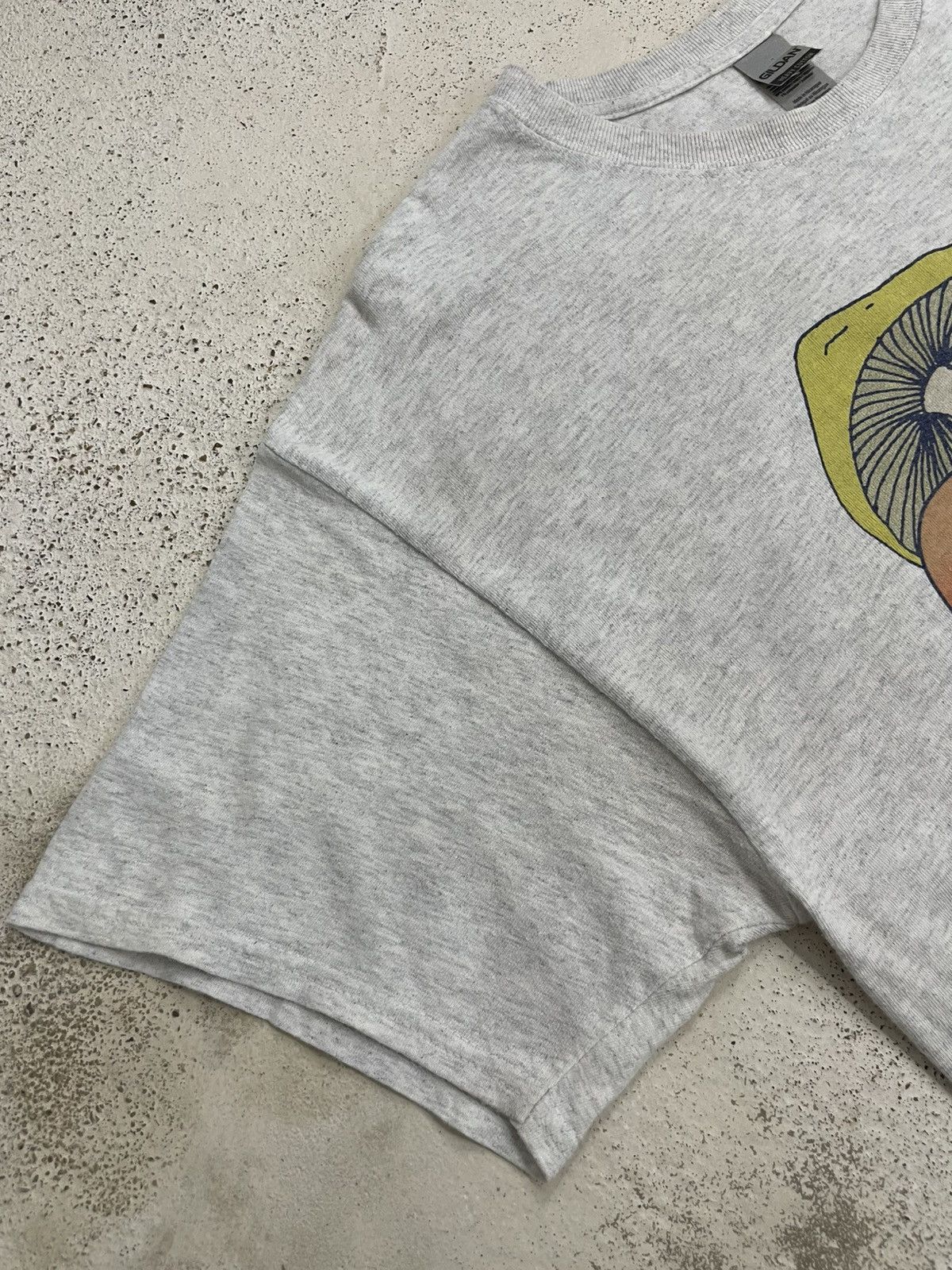 Gildan Groovy Mushroom Motive Art Gildan Printed Marks Washed Tee Size US L / EU 52-54 / 3 - 7 Thumbnail