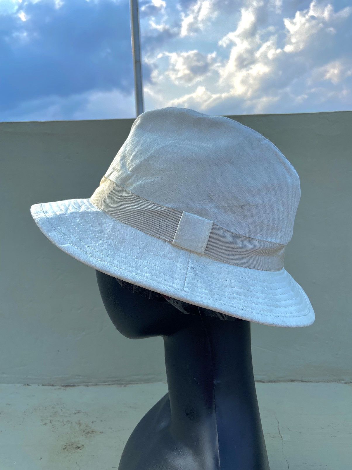 Katharine Hamnett London 💥 BINDING OVER 💥 katharine hamnett london bucket hat Size ONE SIZE - 3 Thumbnail
