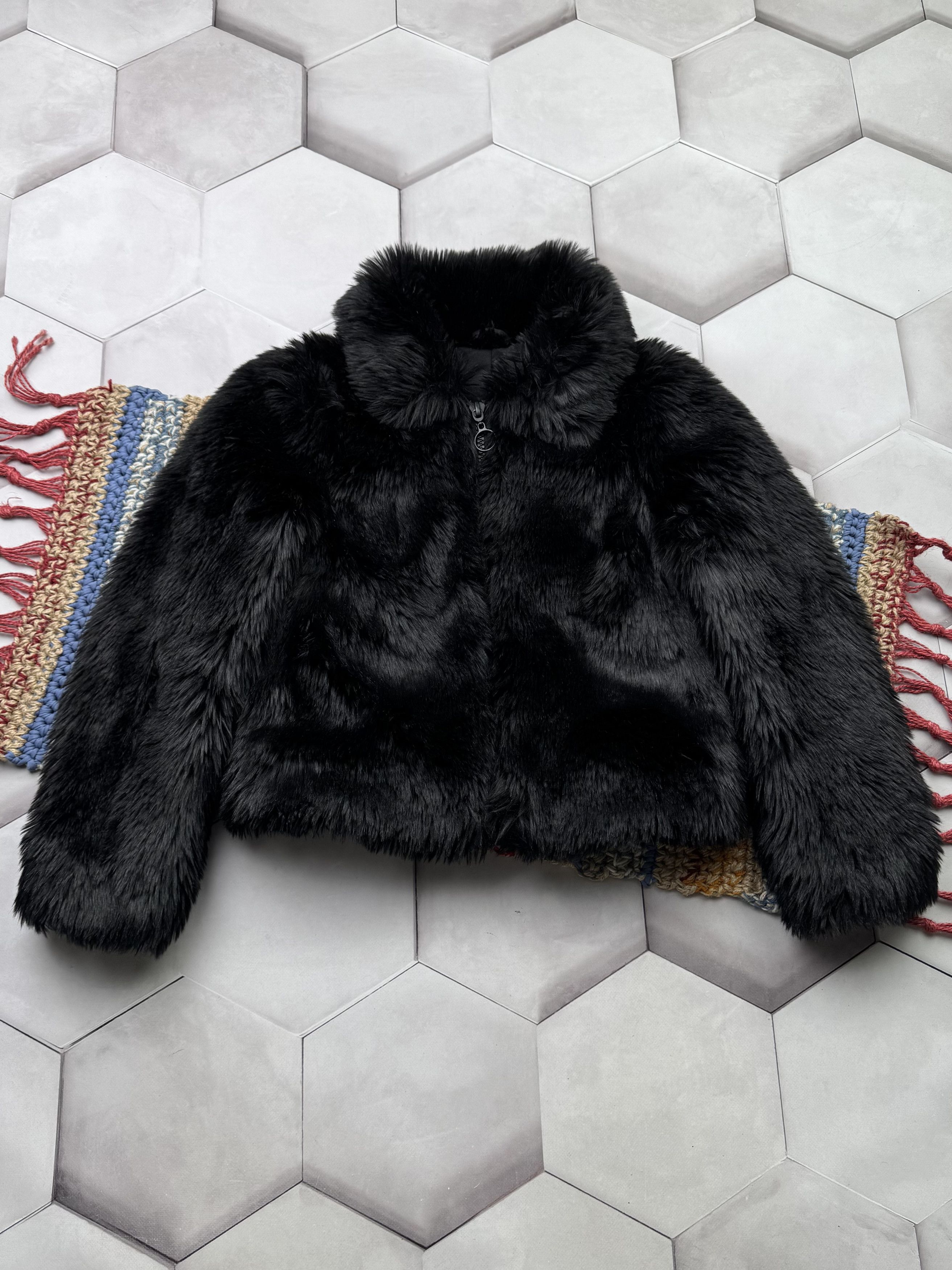 Vintage Vintage Cropped Faux Fur Jacket (E4) Size S / US 4 / IT 40 - 1 Thumbnail