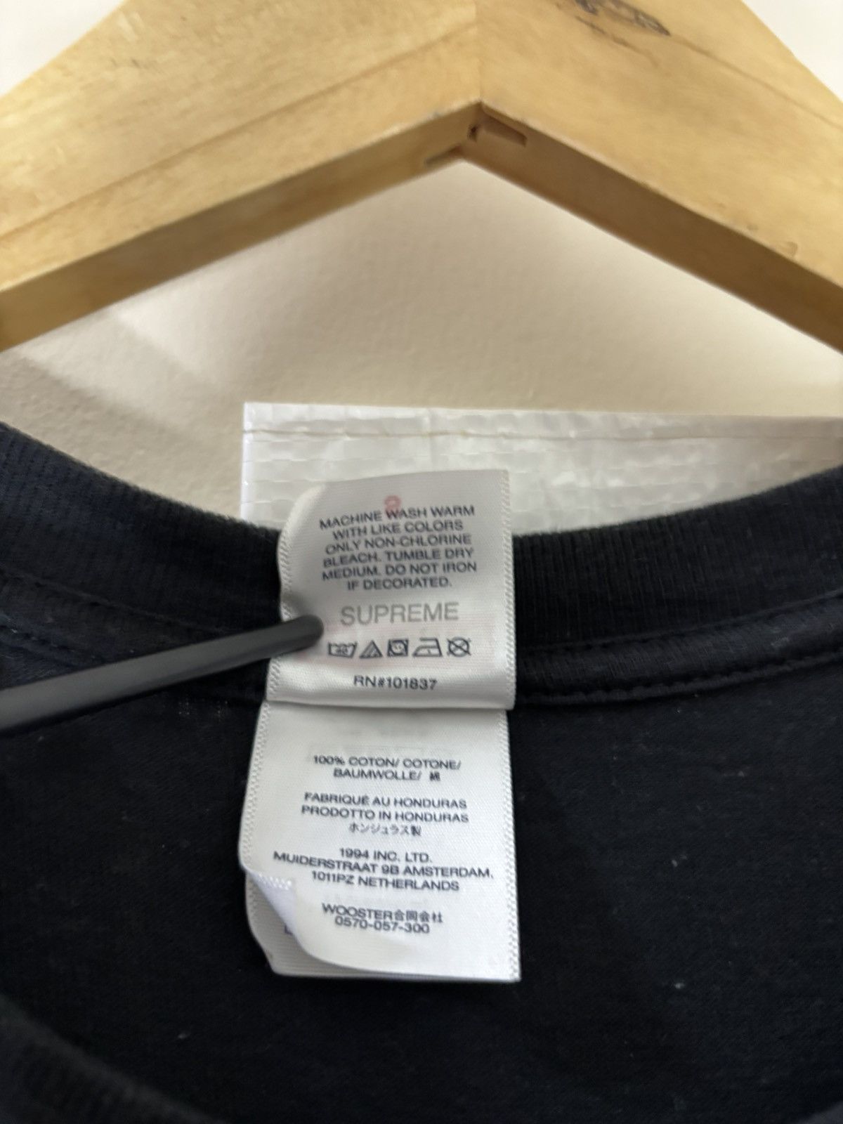 Supreme Supreme Drugs Tee Black FW24 Size US M / EU 48-50 / 2 - 5 Thumbnail