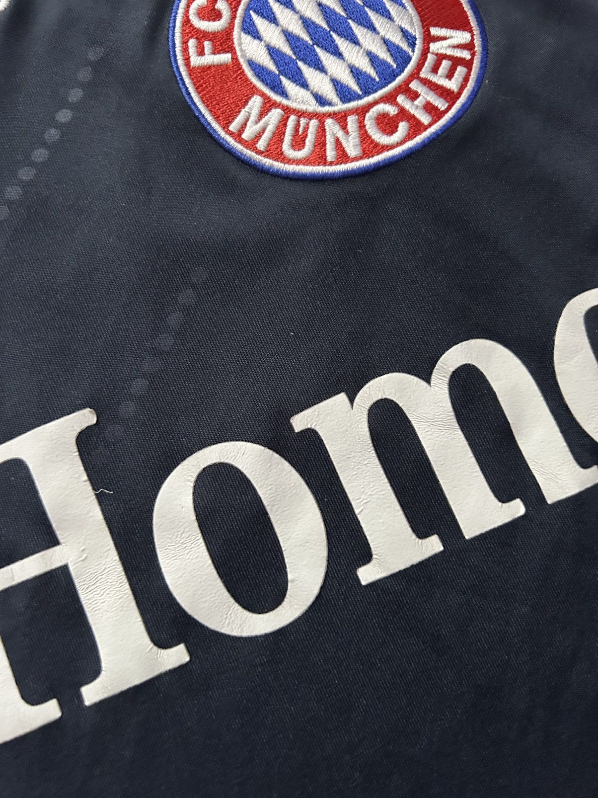 Adidas Bayern Munich 2008 2009 adidas away soccer shirt jersey Size US S / EU 44-46 / 1 - 5 Thumbnail