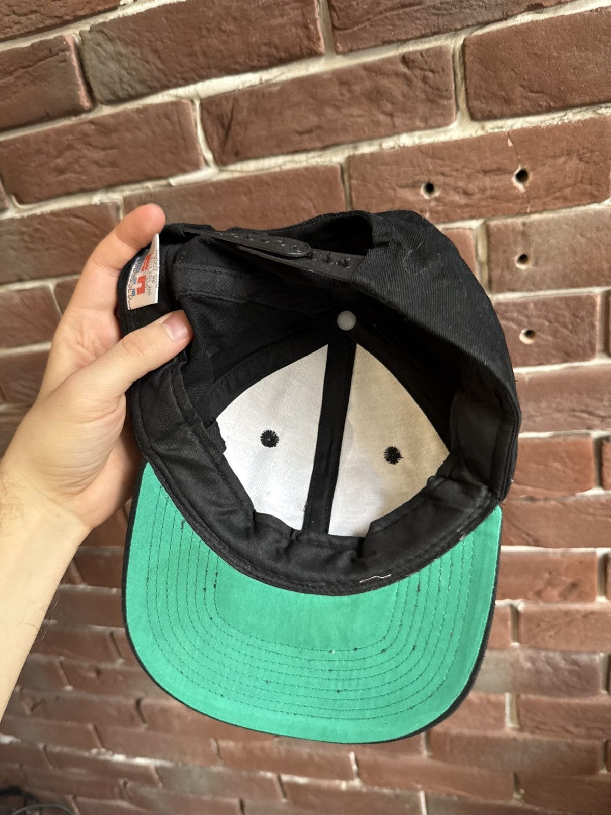 Vintage Vintage 90s MALCOLM X SnapBack Hat RARE Black 90s Cap Size ONE SIZE - 6 Thumbnail