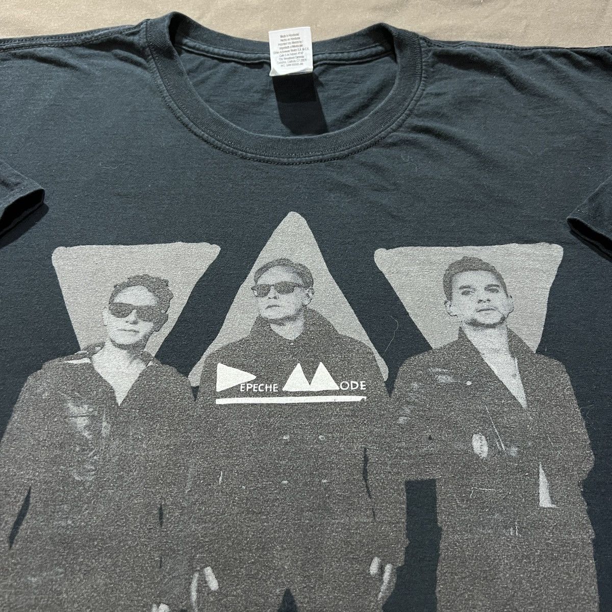Vintage Vintage Y2K Depeche Mode Tour Promo Tee 2XL Electronic rock Size US XL / EU 56 / 4 - 6 Thumbnail
