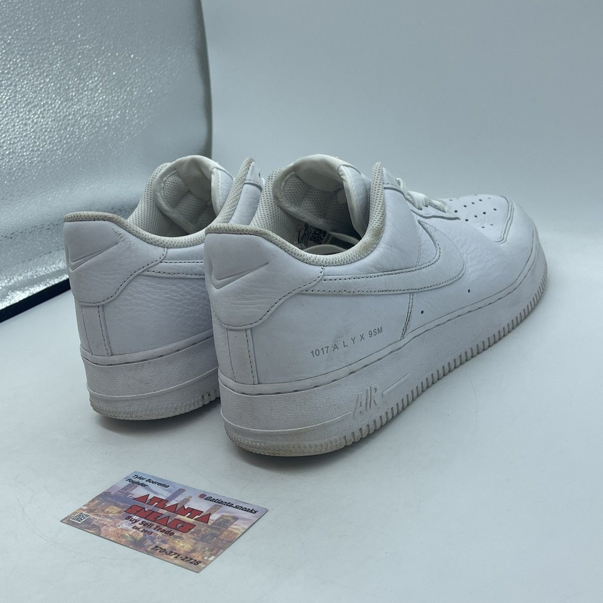 Nike Air Force 1 low triple white Size US 12.5 / EU 45-46 - 5 Thumbnail