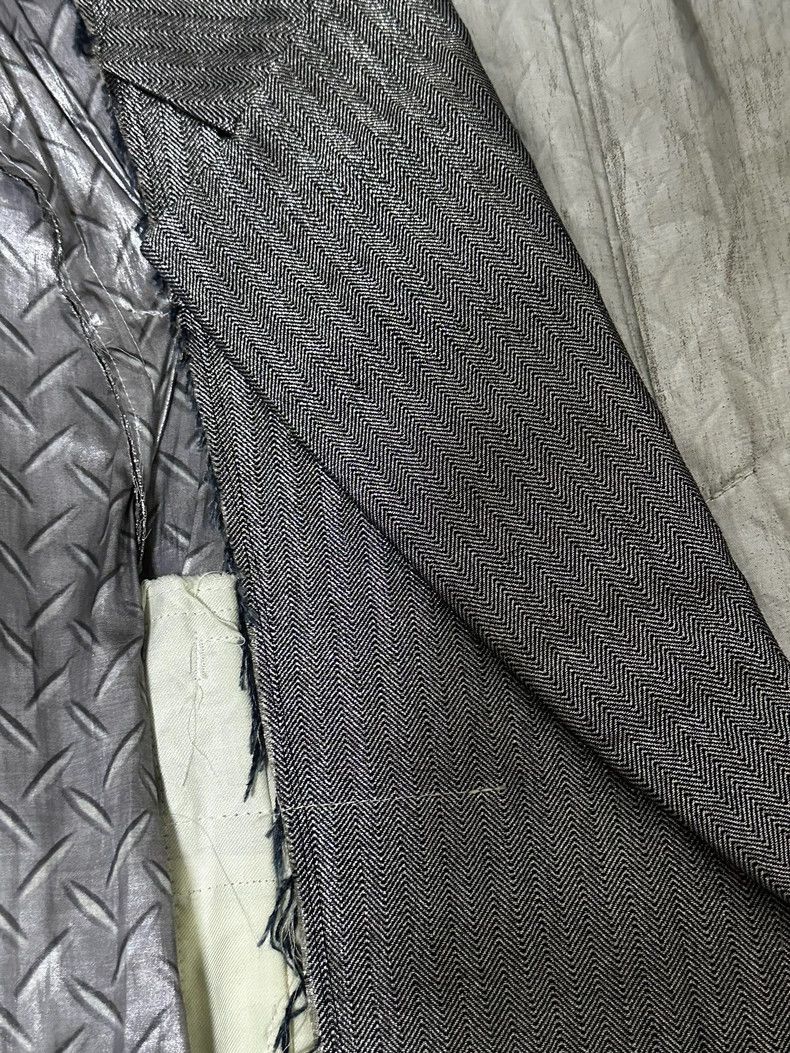 Comme des Garcons Comme Des Garcons Silver-lined pleated suit Size US L / EU 52-54 / 3 - 6 Thumbnail