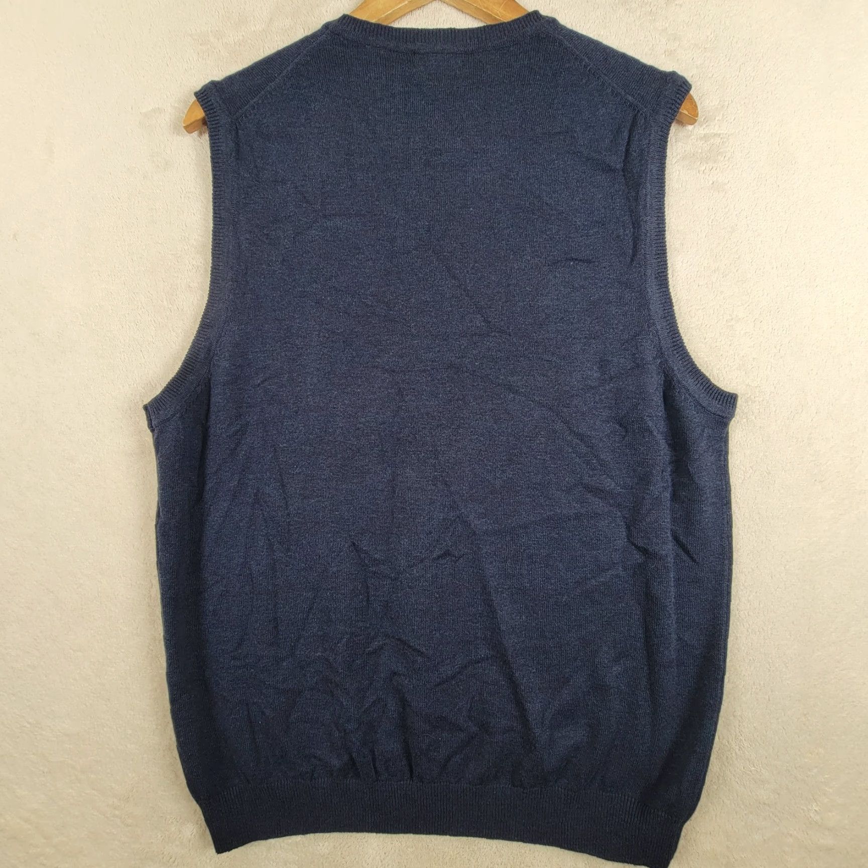 Van Heusen Van Heusen Men’s Sweater Vest M Blue Gray V-Neck Knit Cotton Blend Comfortable Classic Casual Travel Golf Walking Hiking Size US M / EU 48-50 / 2 - 3 Thumbnail