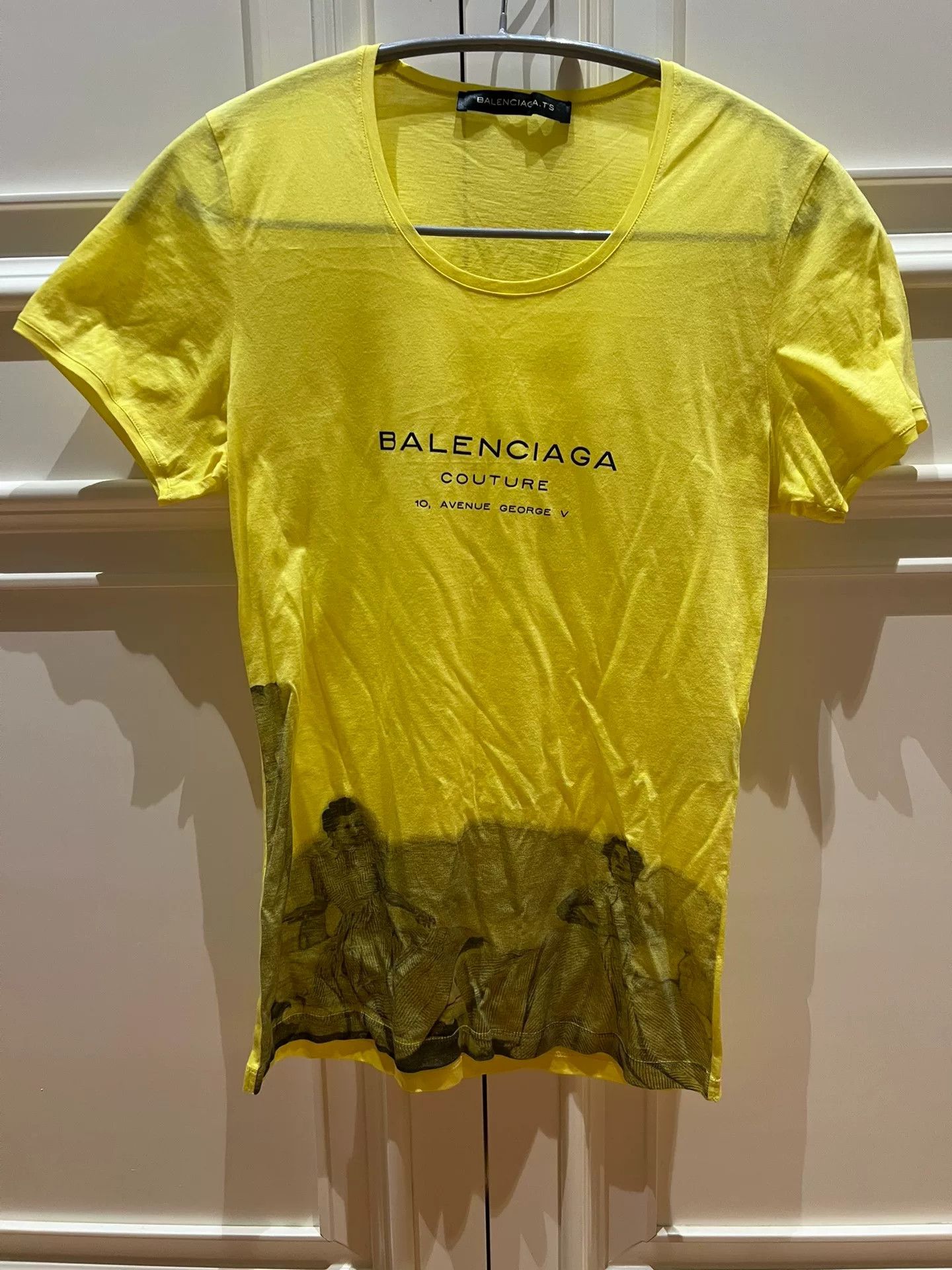 Balenciaga Balenciaga Women's Short-Sleeve T-Shirt Size XS / US 0-2 / IT 36-38 - 1 Thumbnail